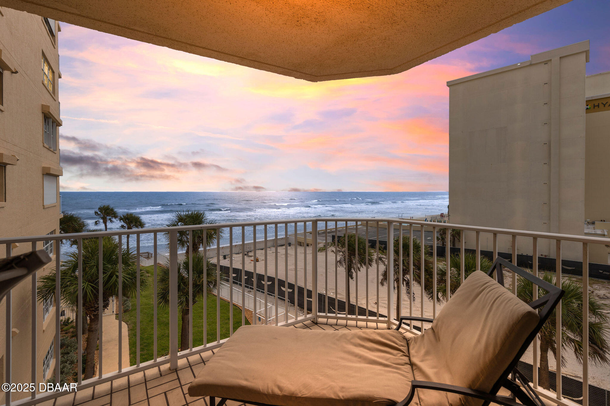 3145 S Atlantic Avenue Unit: 405