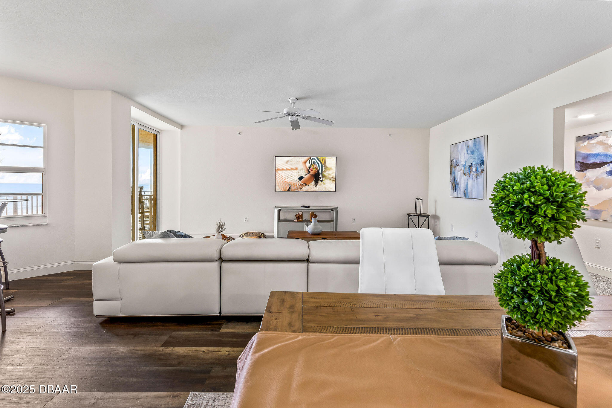 3145 S Atlantic Avenue Unit: 405