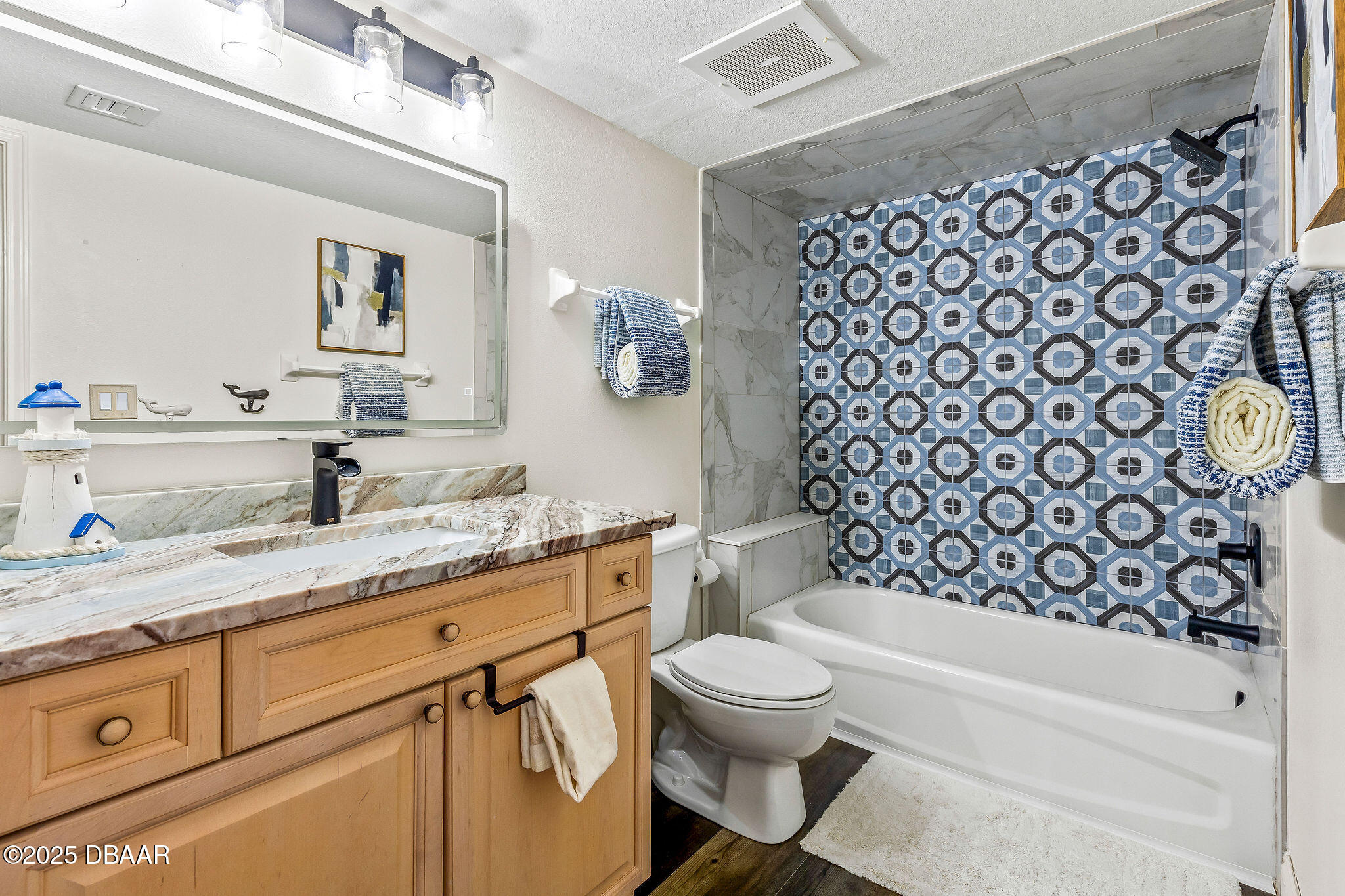 3145 S Atlantic Avenue Unit: 405