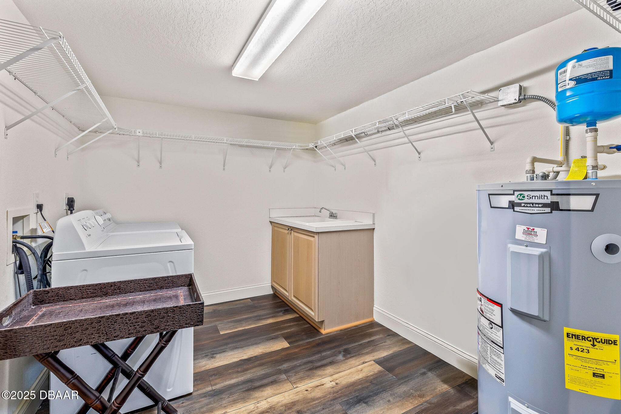 3145 S Atlantic Avenue Unit: 405