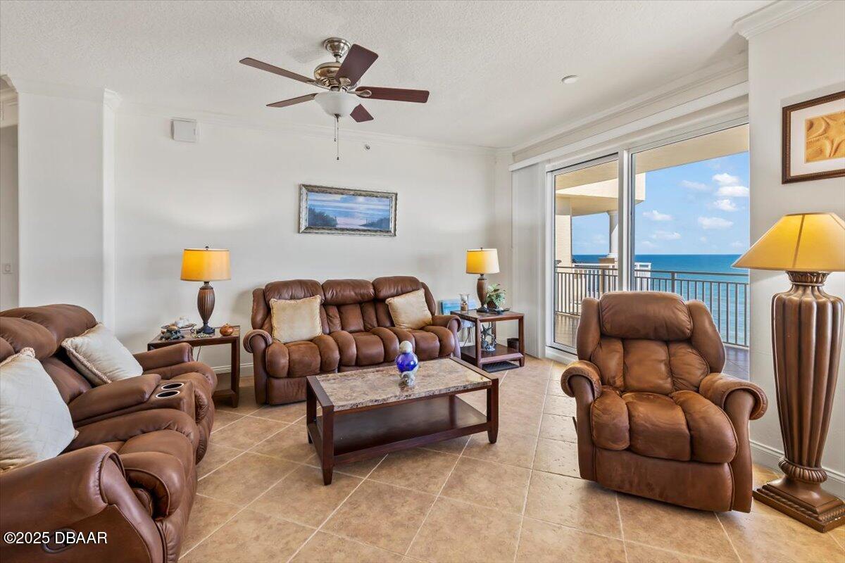 2515 S Atlantic Avenue, 1107