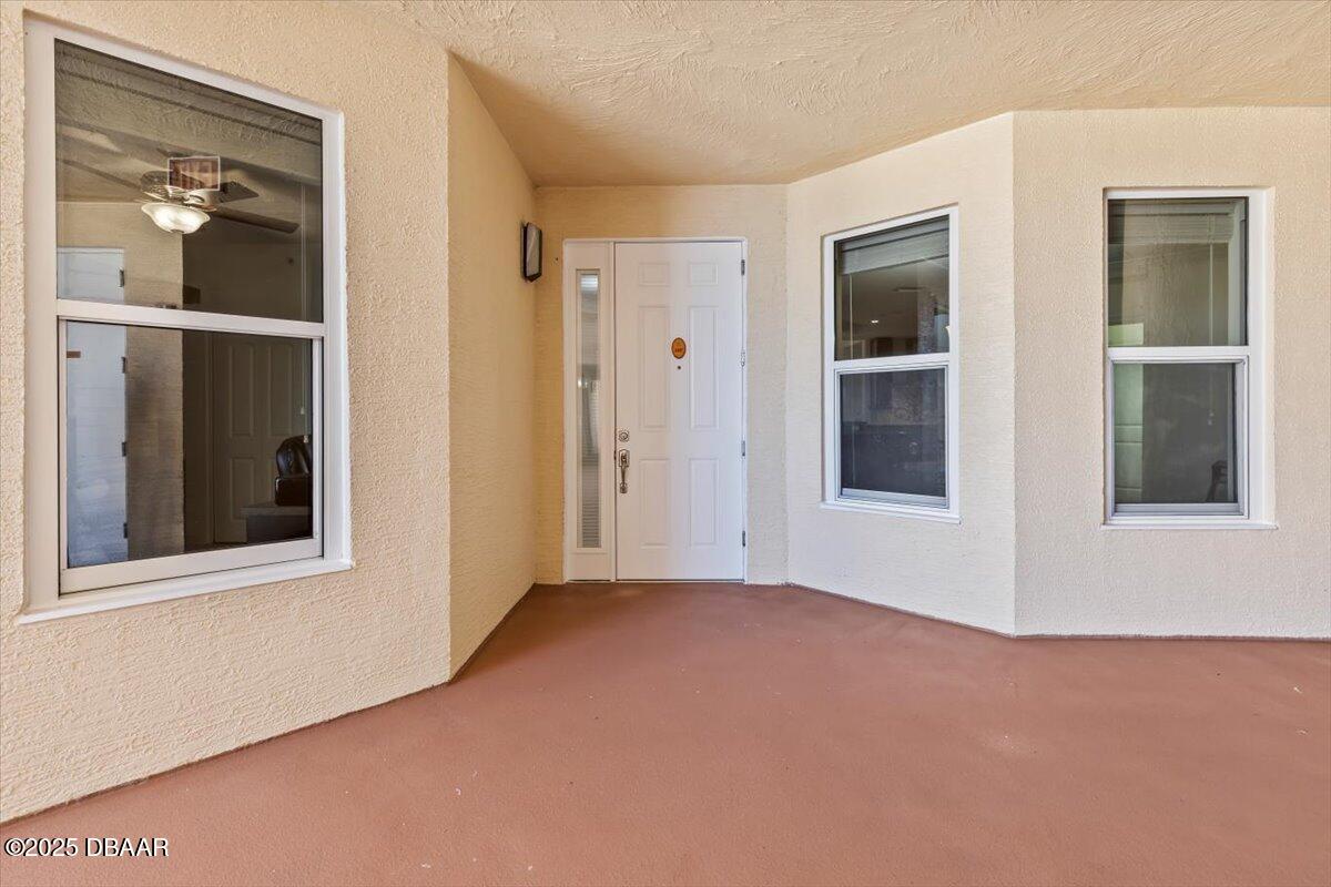 2515 S Atlantic Avenue, 1107