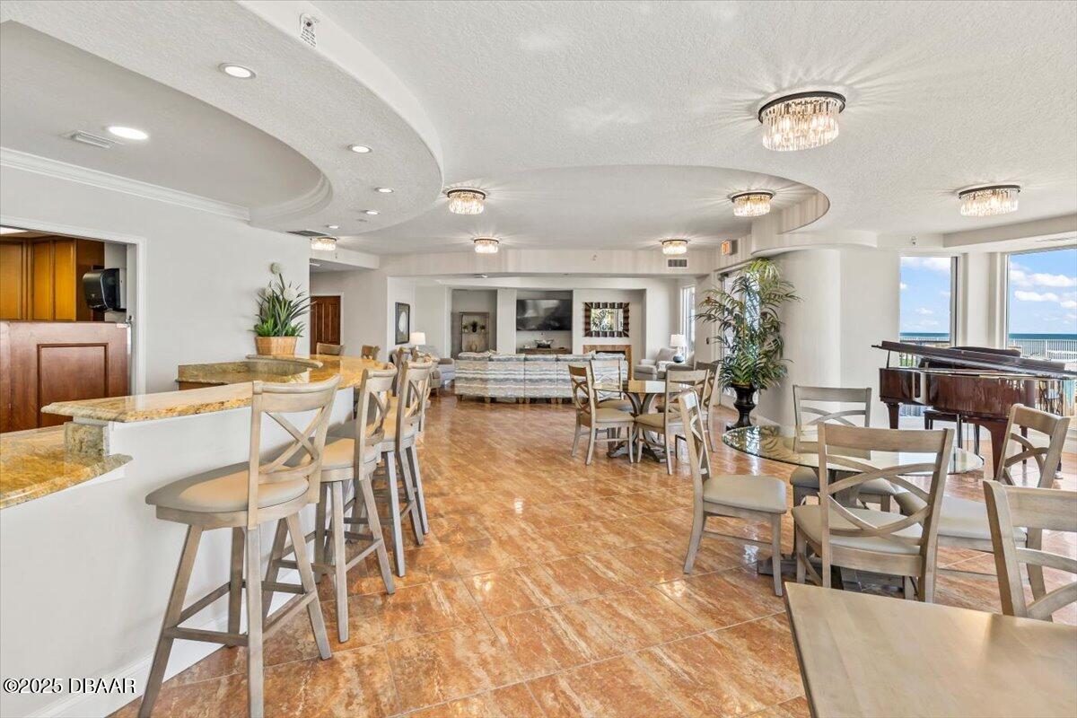 2515 S Atlantic Avenue Unit: 1107