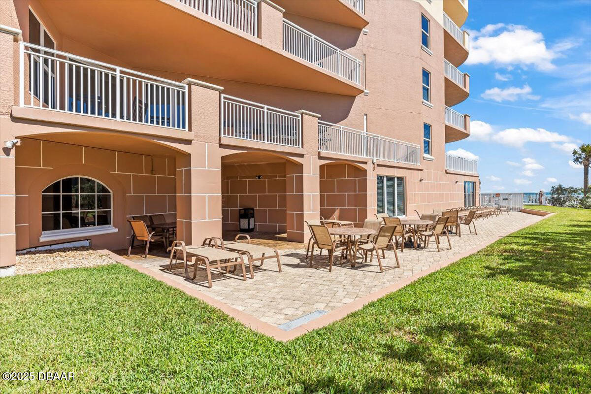 2515 S Atlantic Avenue, 1107