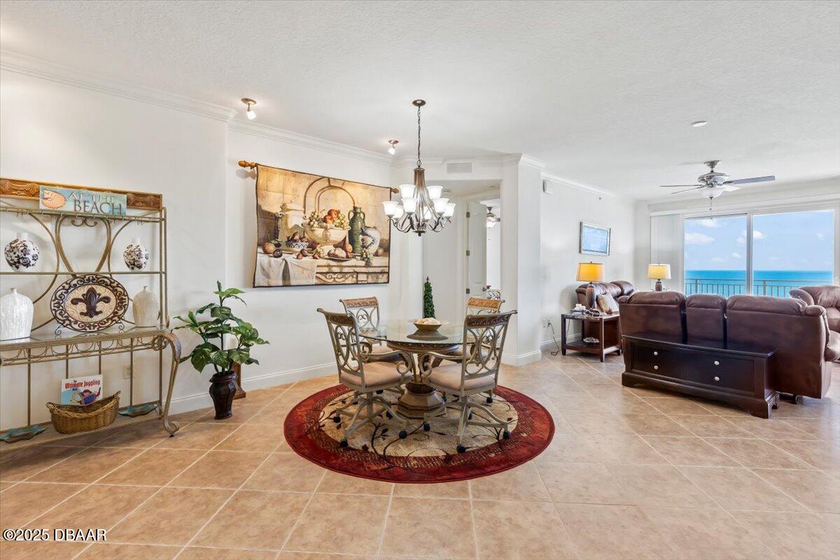 2515 S Atlantic Avenue, 1107