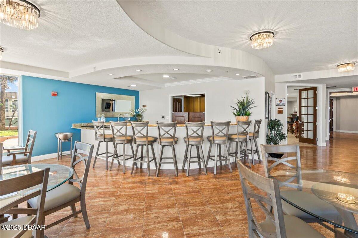 2515 S Atlantic Avenue, 1107