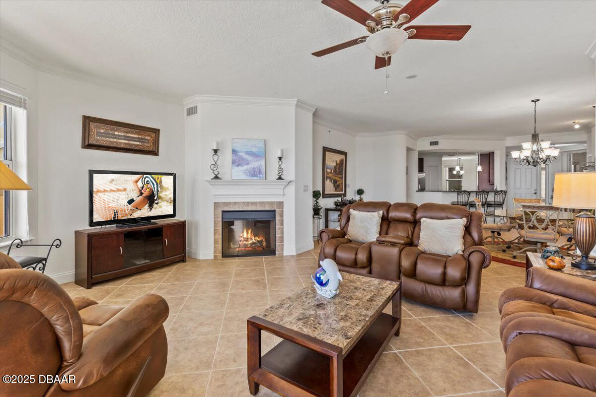 2515 S Atlantic Avenue, 1107