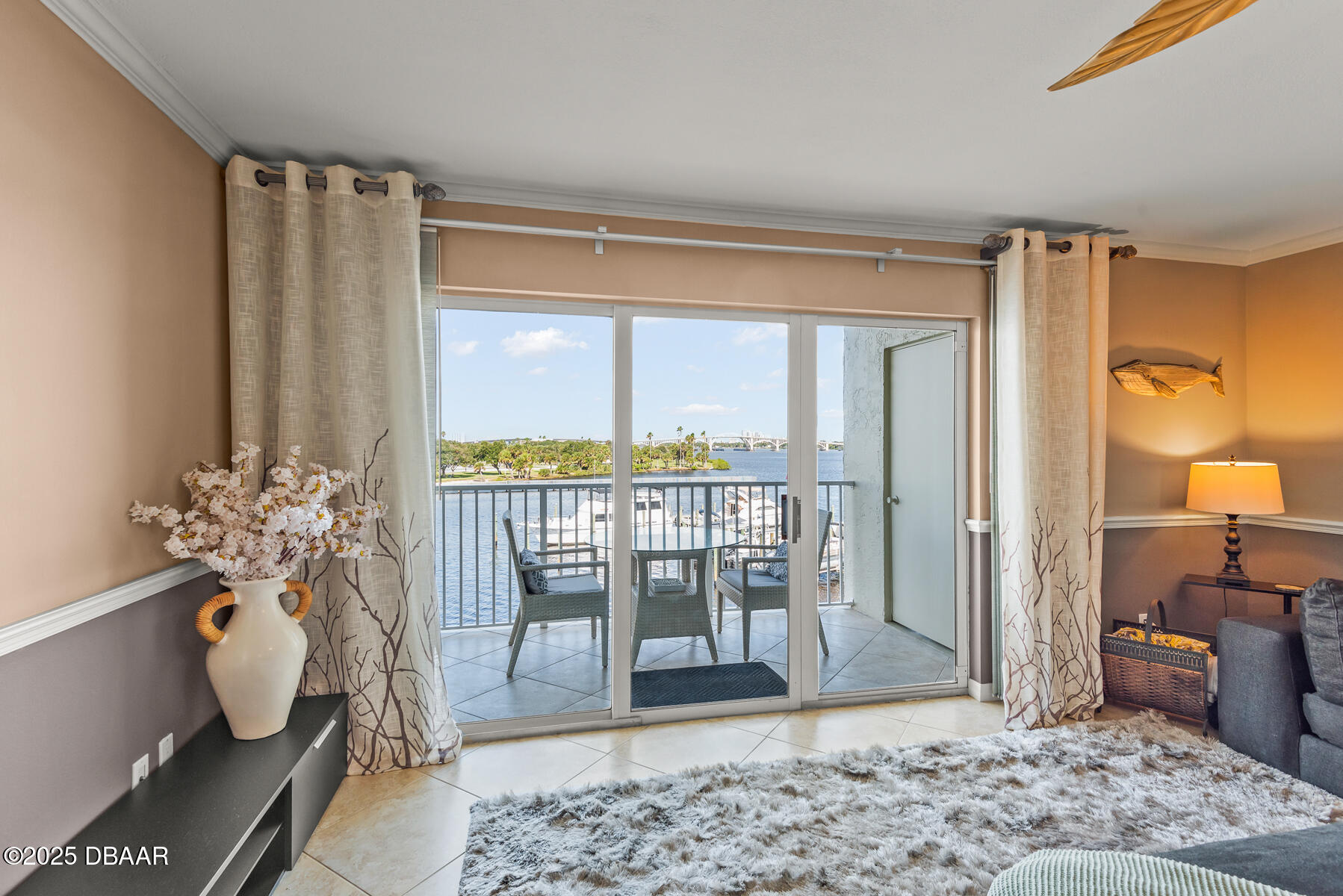 533 Marina Point Drive Unit: 533
