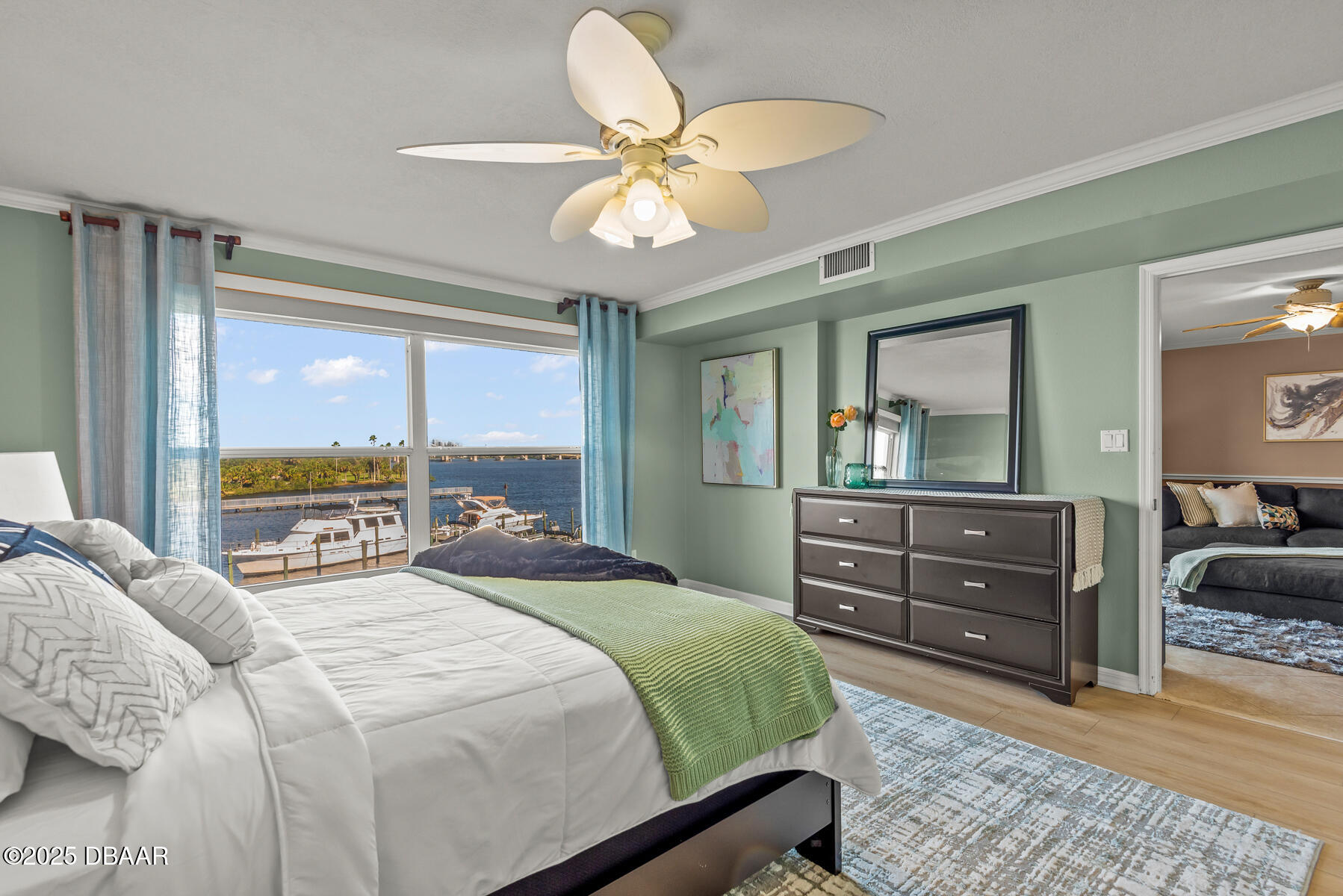 533 Marina Point Drive Unit: 533