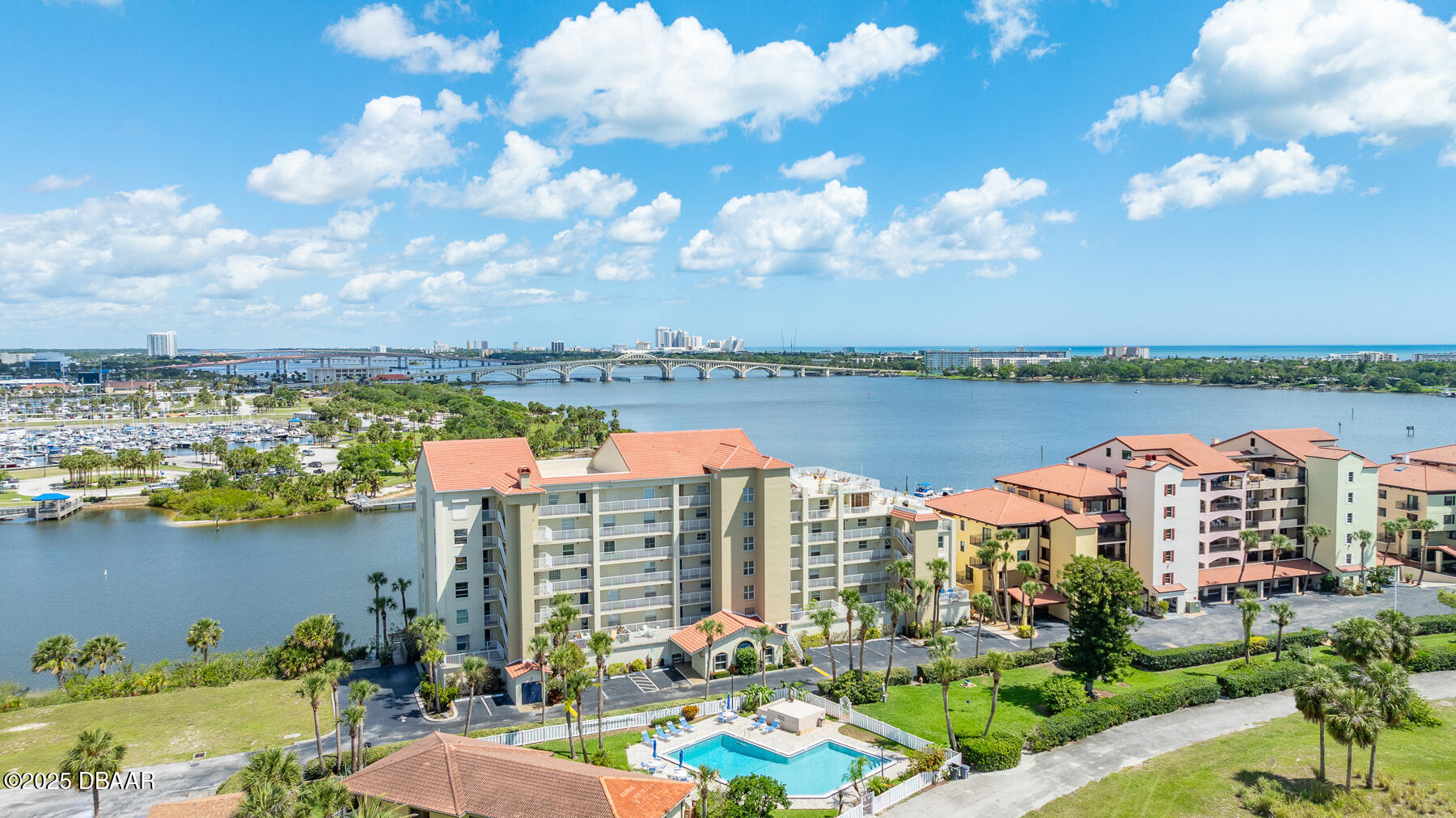 533 Marina Point Drive Unit: 533