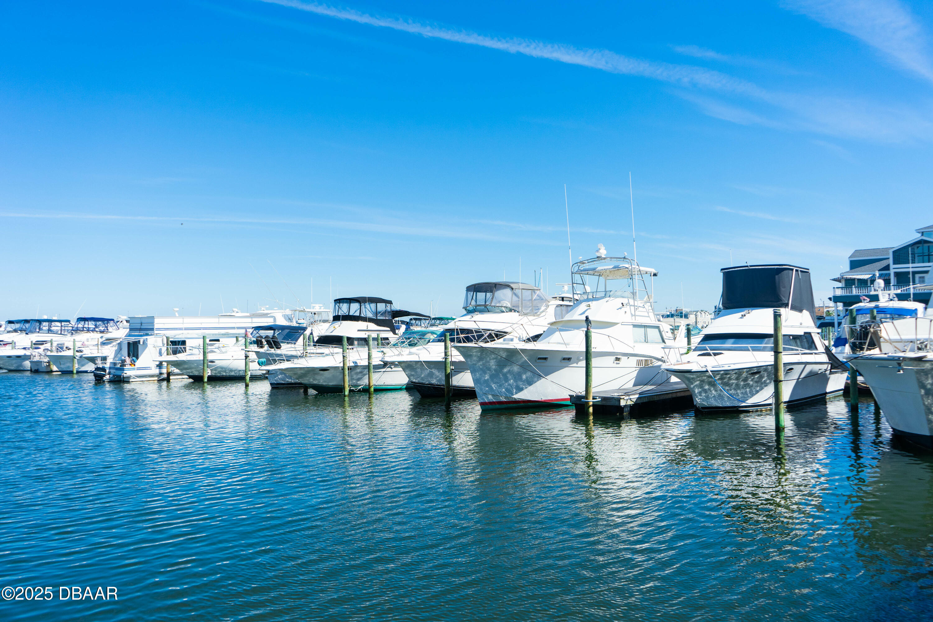 533 Marina Point Drive Unit: 533