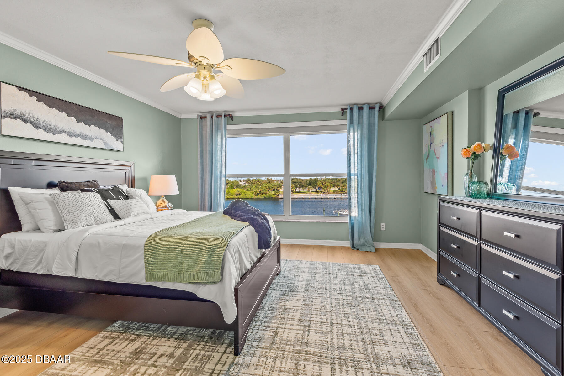 533 Marina Point Drive Unit: 533