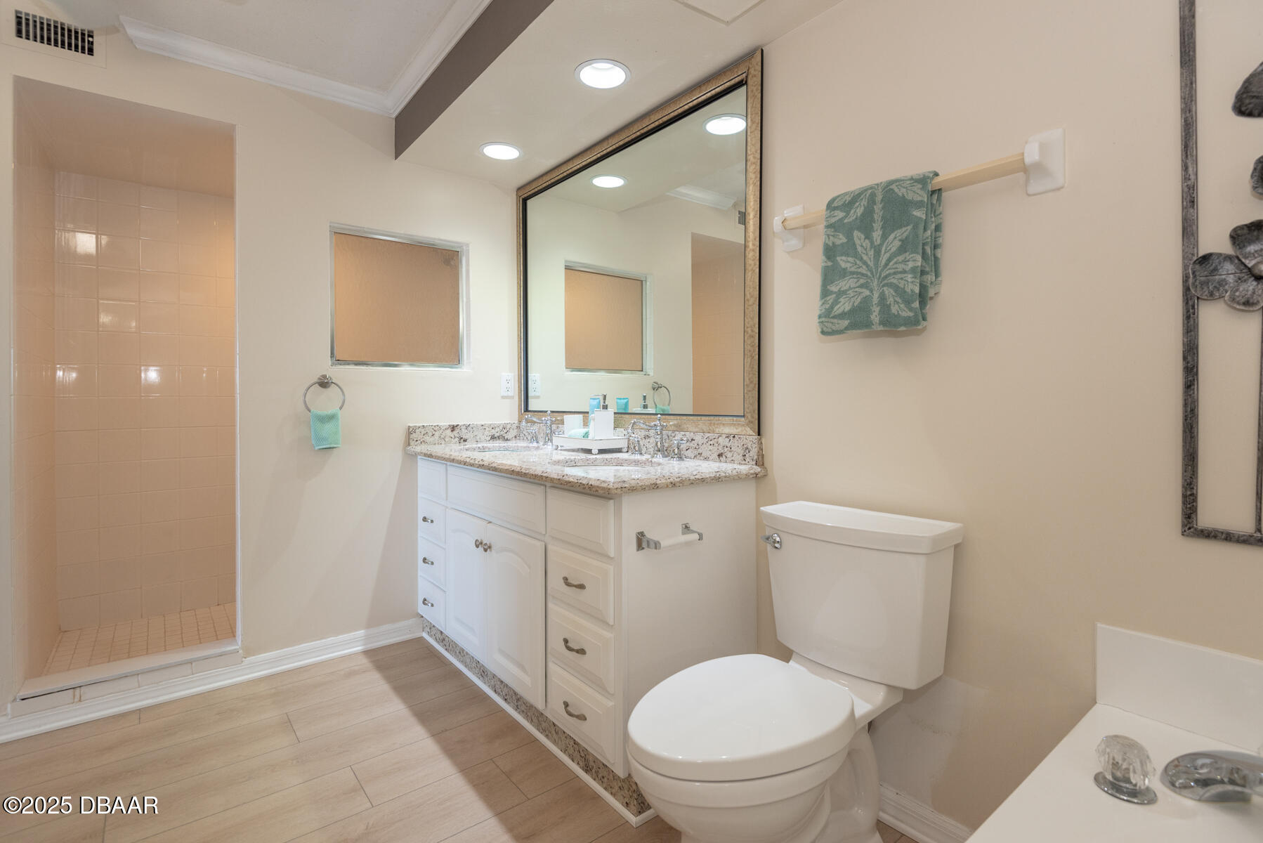 533 Marina Point Drive Unit: 533