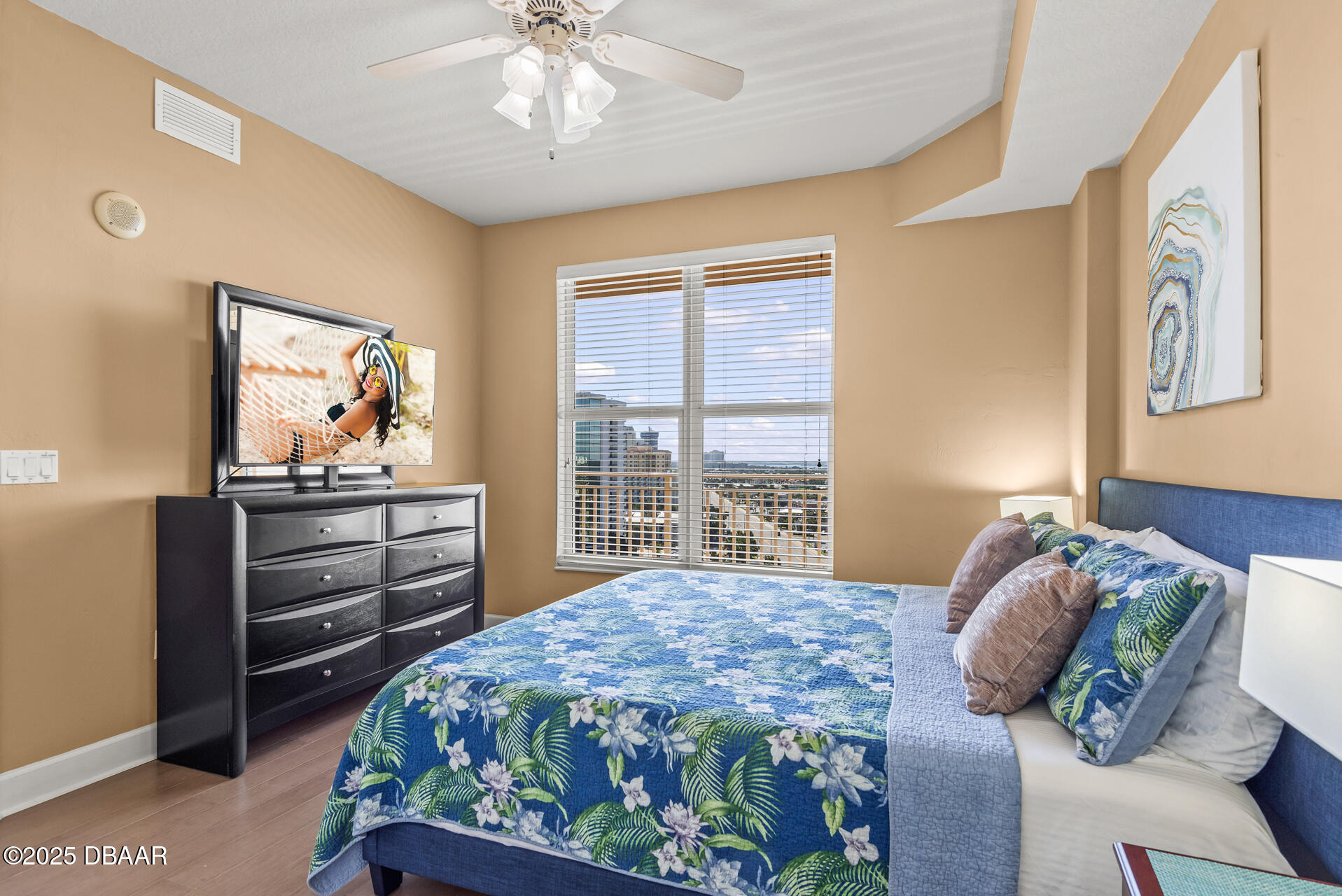 2403 S Atlantic Avenue Unit: 1110