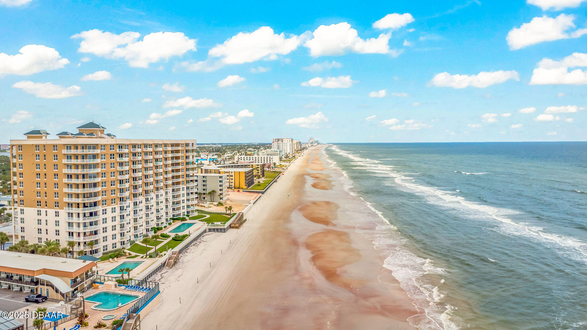 2403 S Atlantic Avenue Unit: 1110