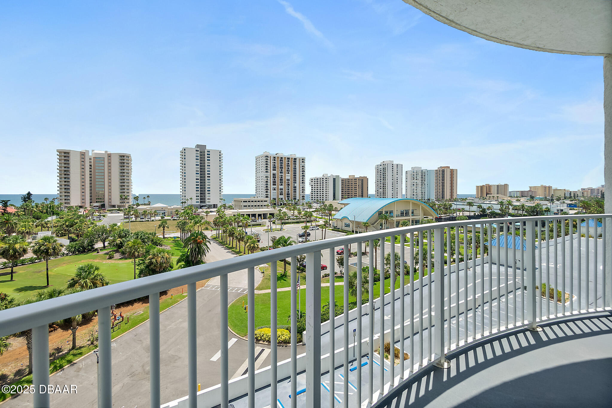 2 Oceans West Boulevard Unit: 606