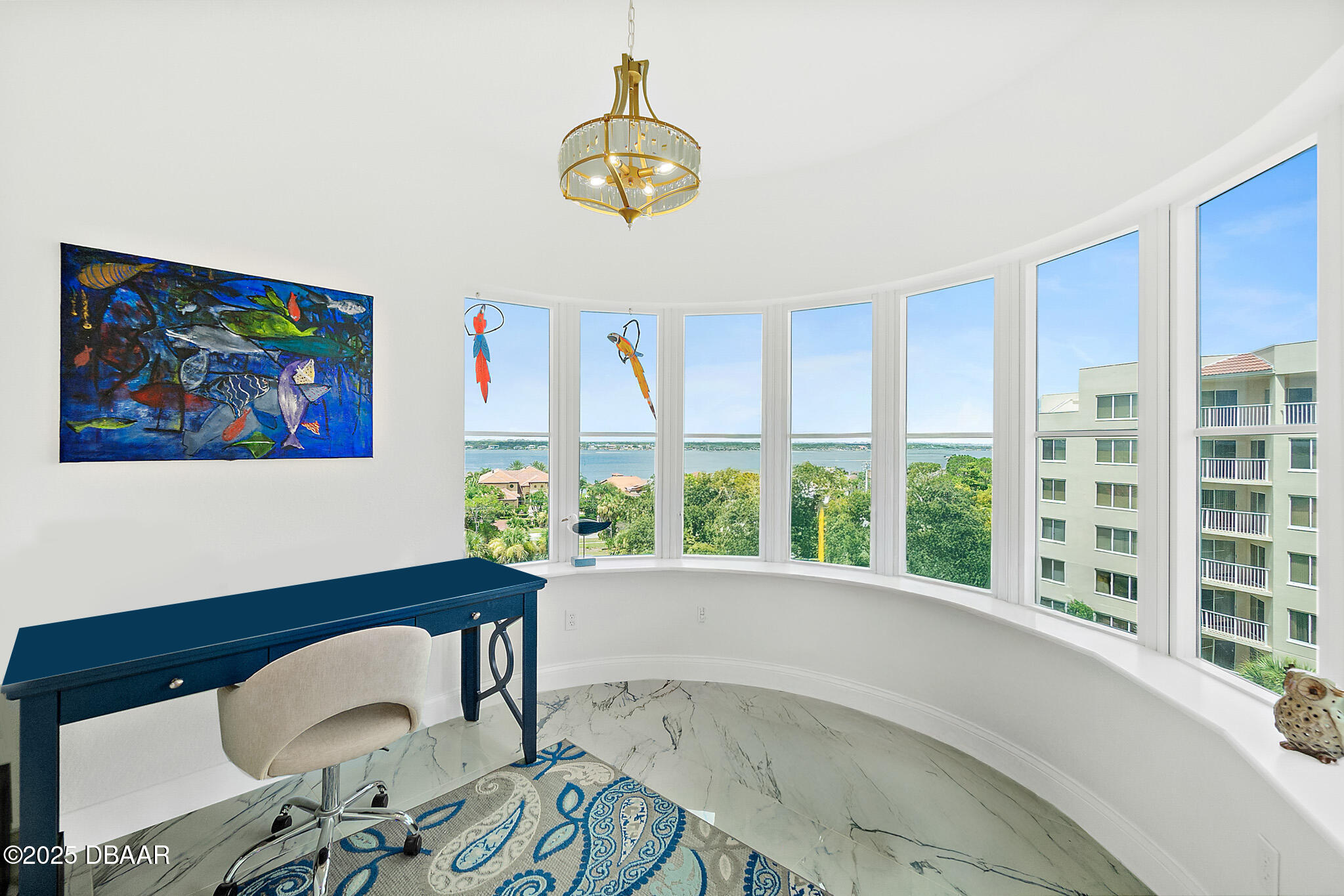2 Oceans West Boulevard Unit: 606