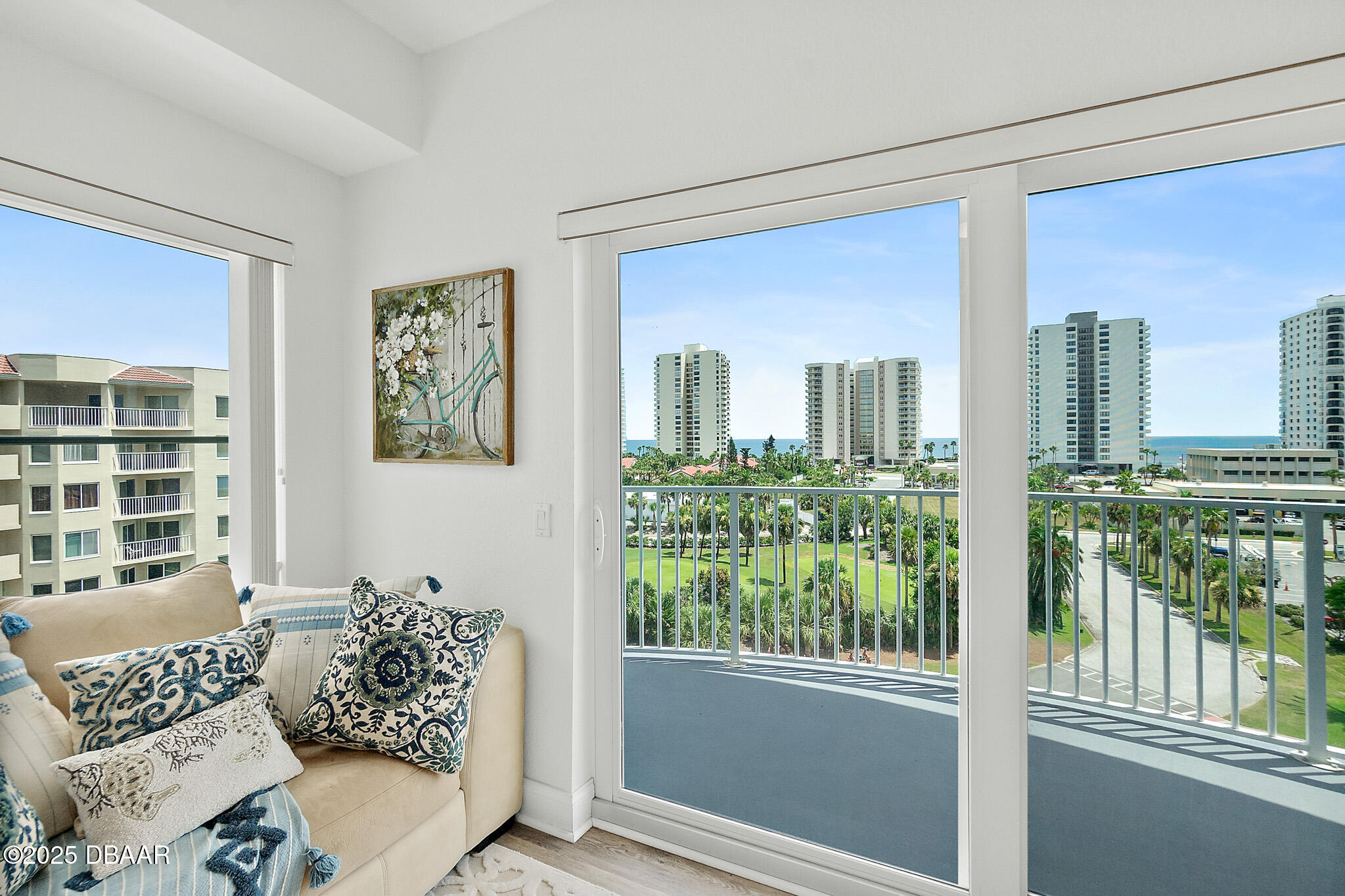 2 Oceans West Boulevard Unit: 606