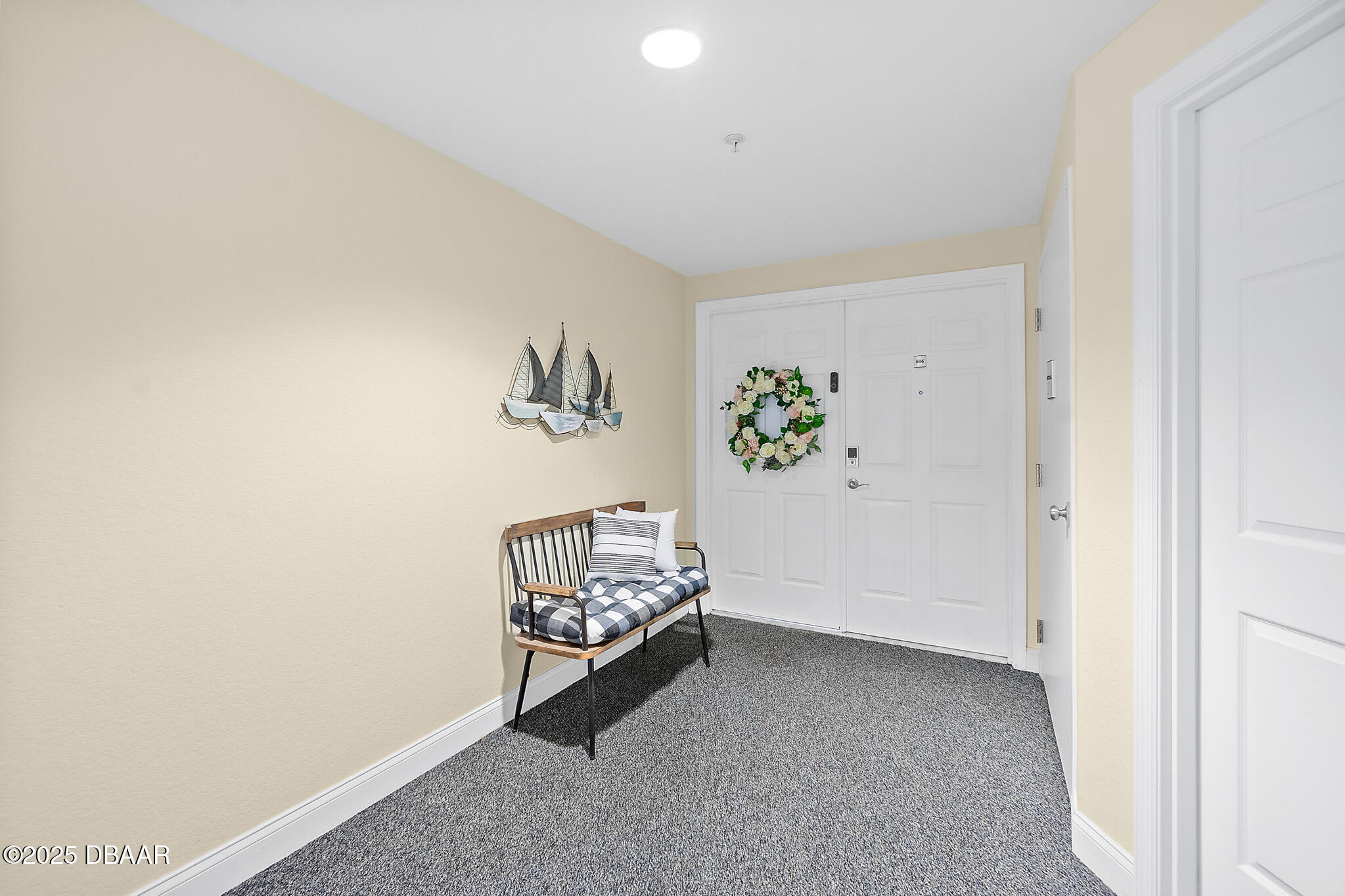 2 Oceans West Boulevard Unit: 606