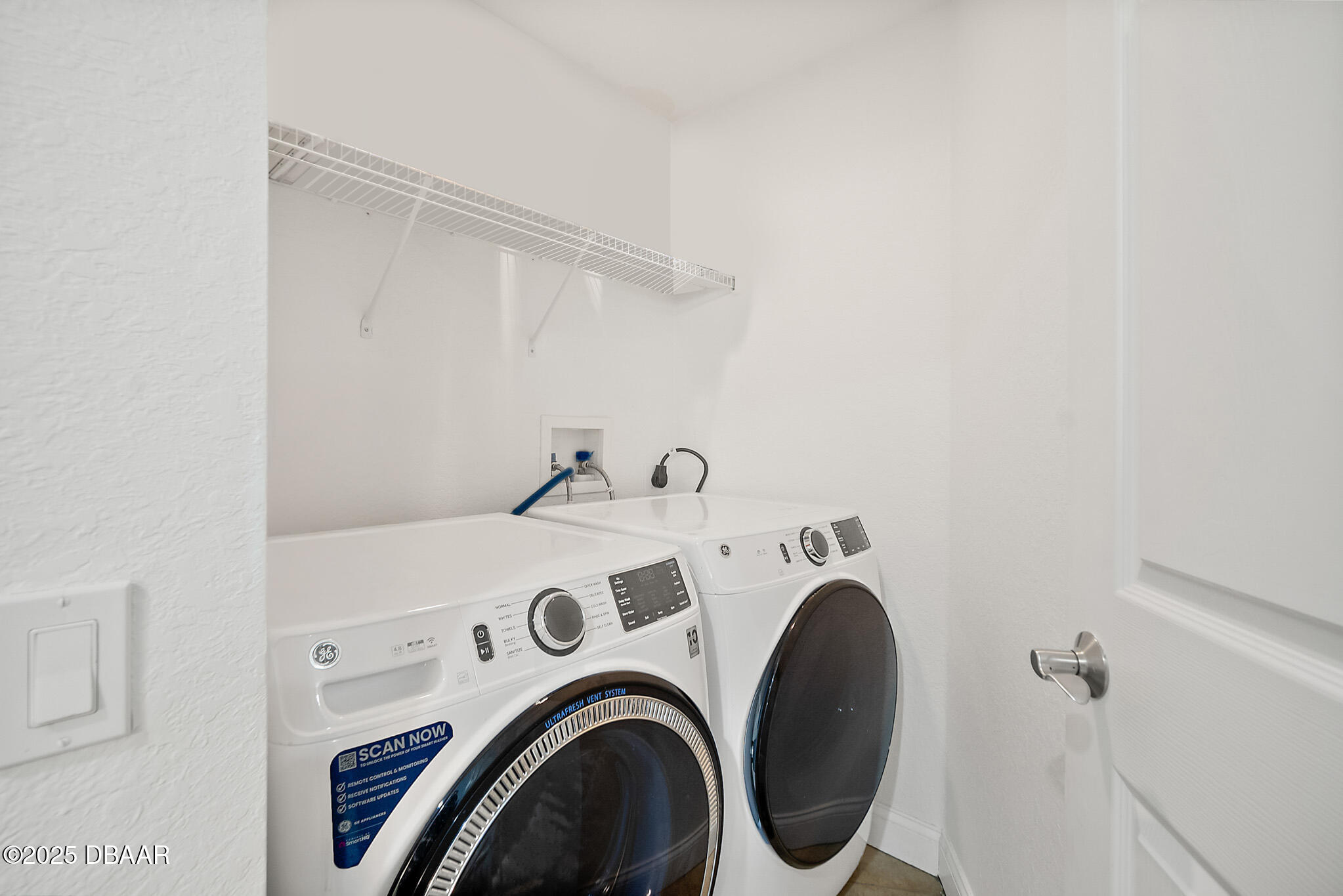 2 Oceans West Boulevard Unit: 606