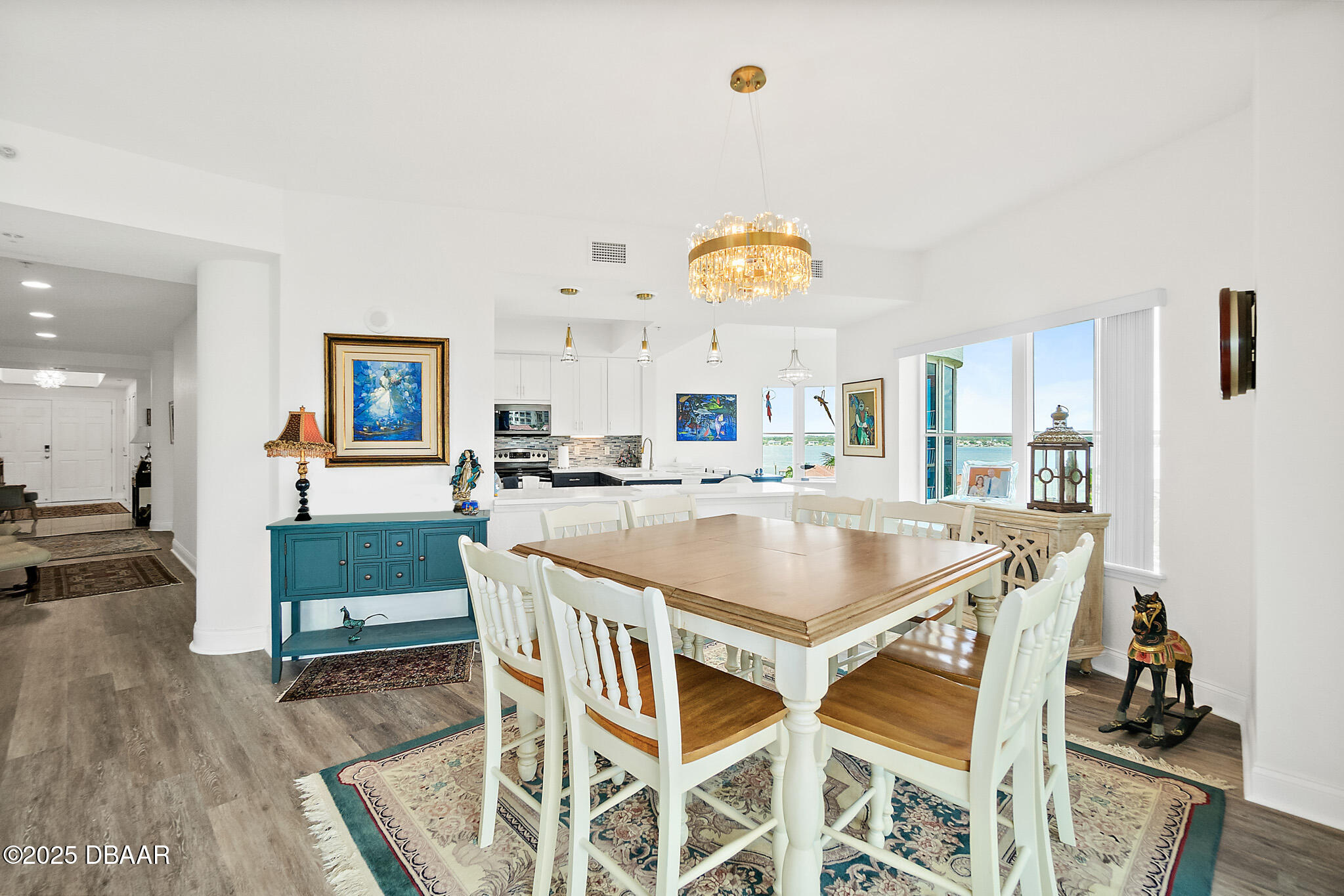 2 Oceans West Boulevard Unit: 606