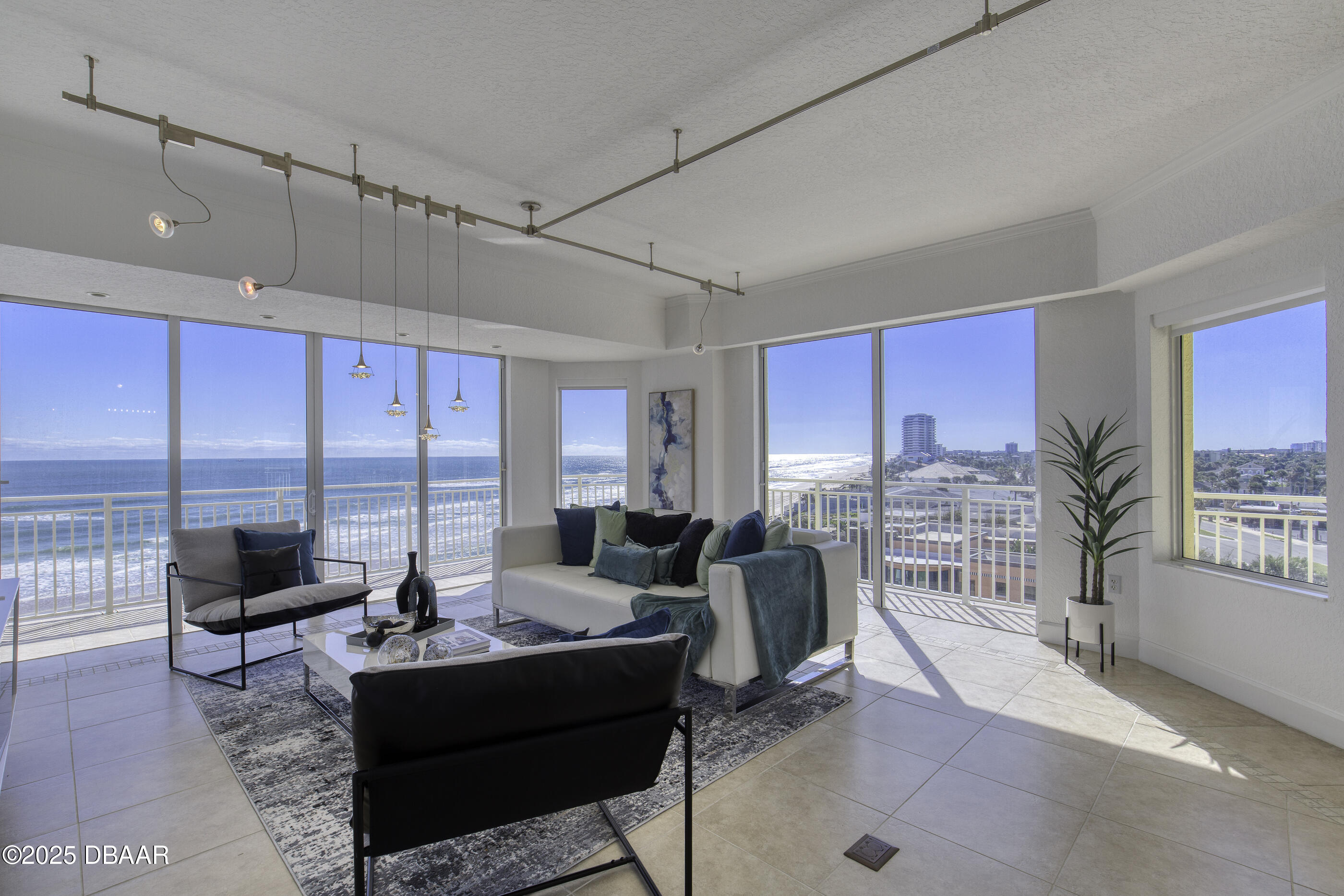 1900 N Atlantic Avenue 504