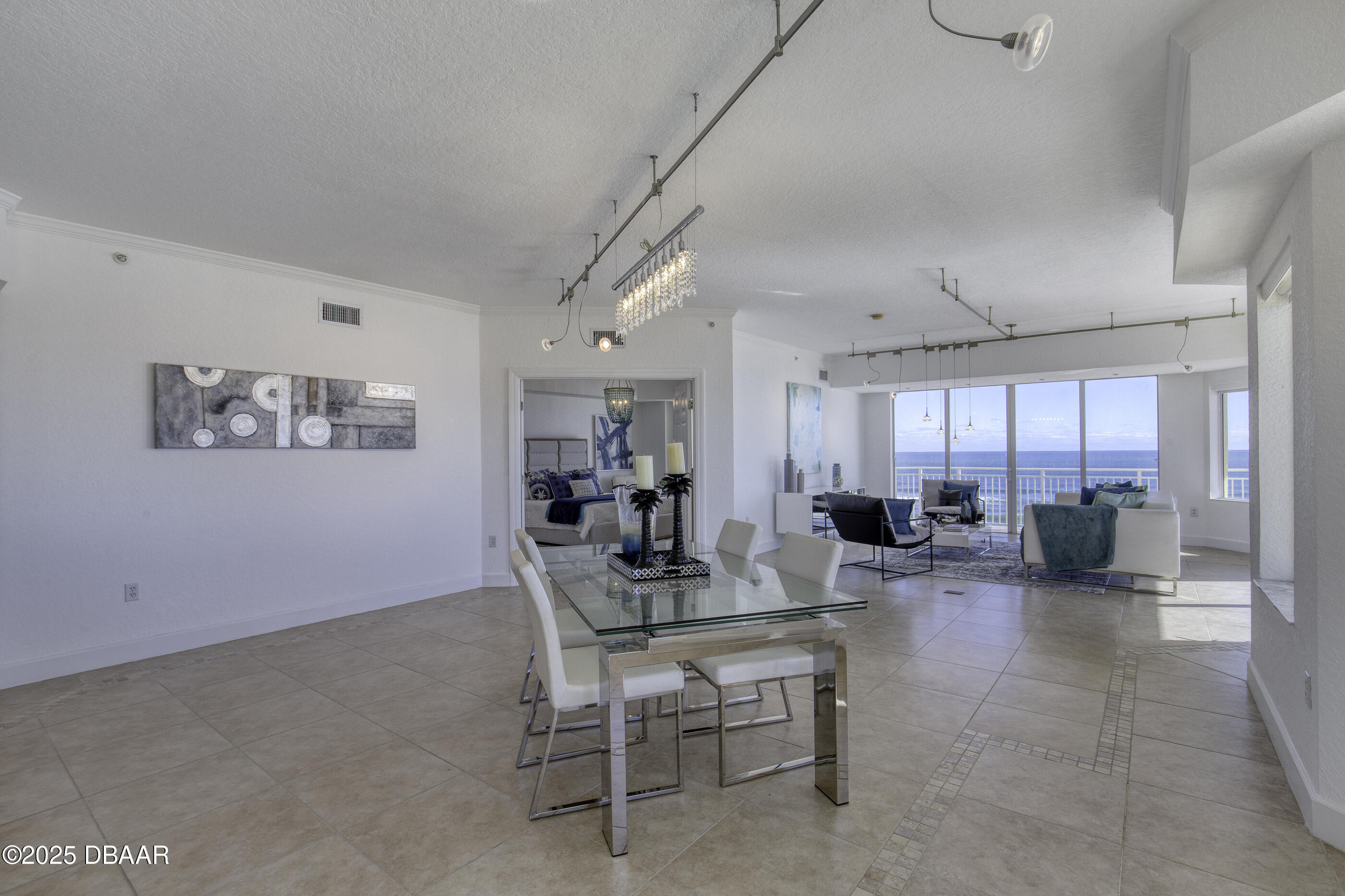 1900 N Atlantic Avenue 504