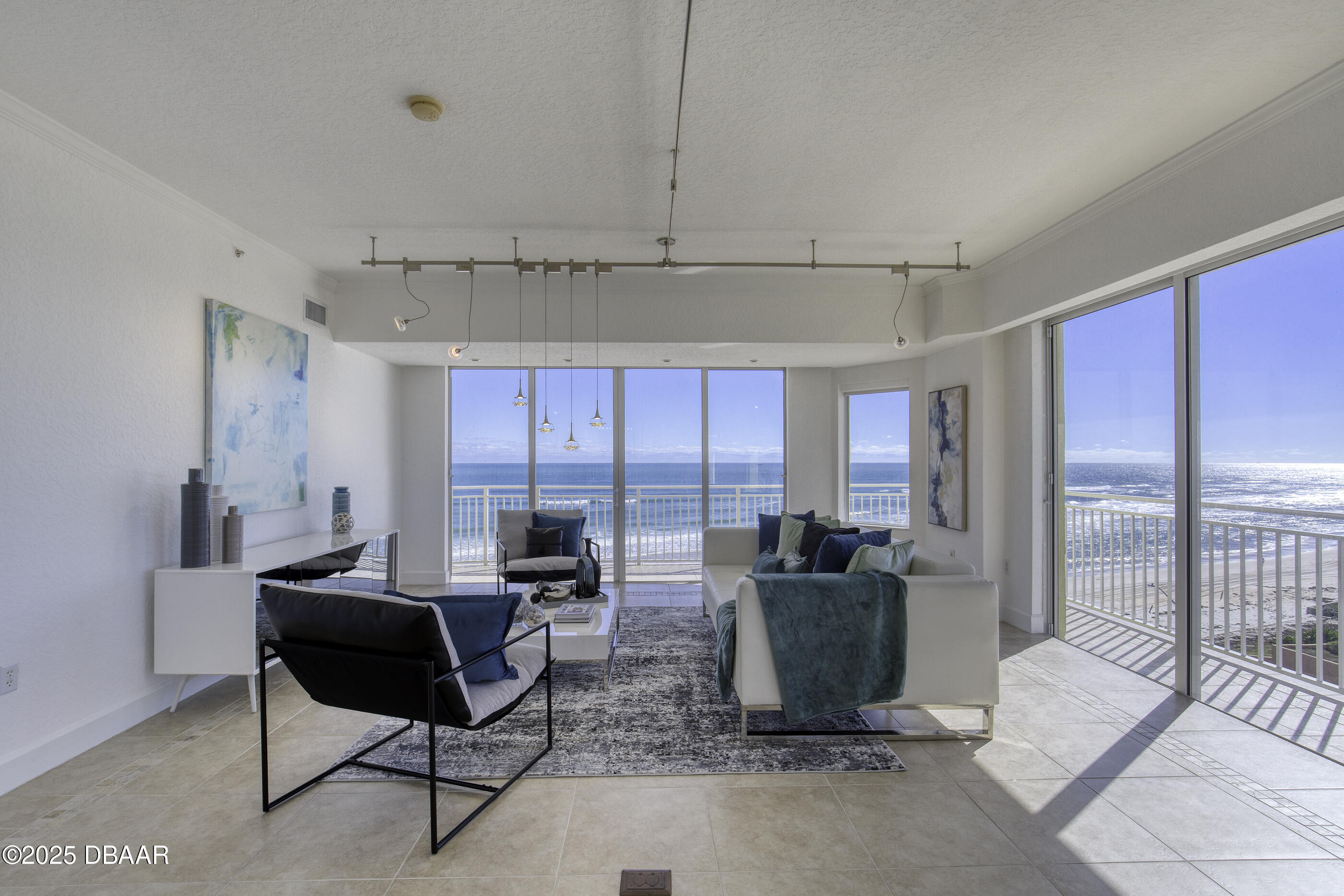 1900 N Atlantic Avenue 504