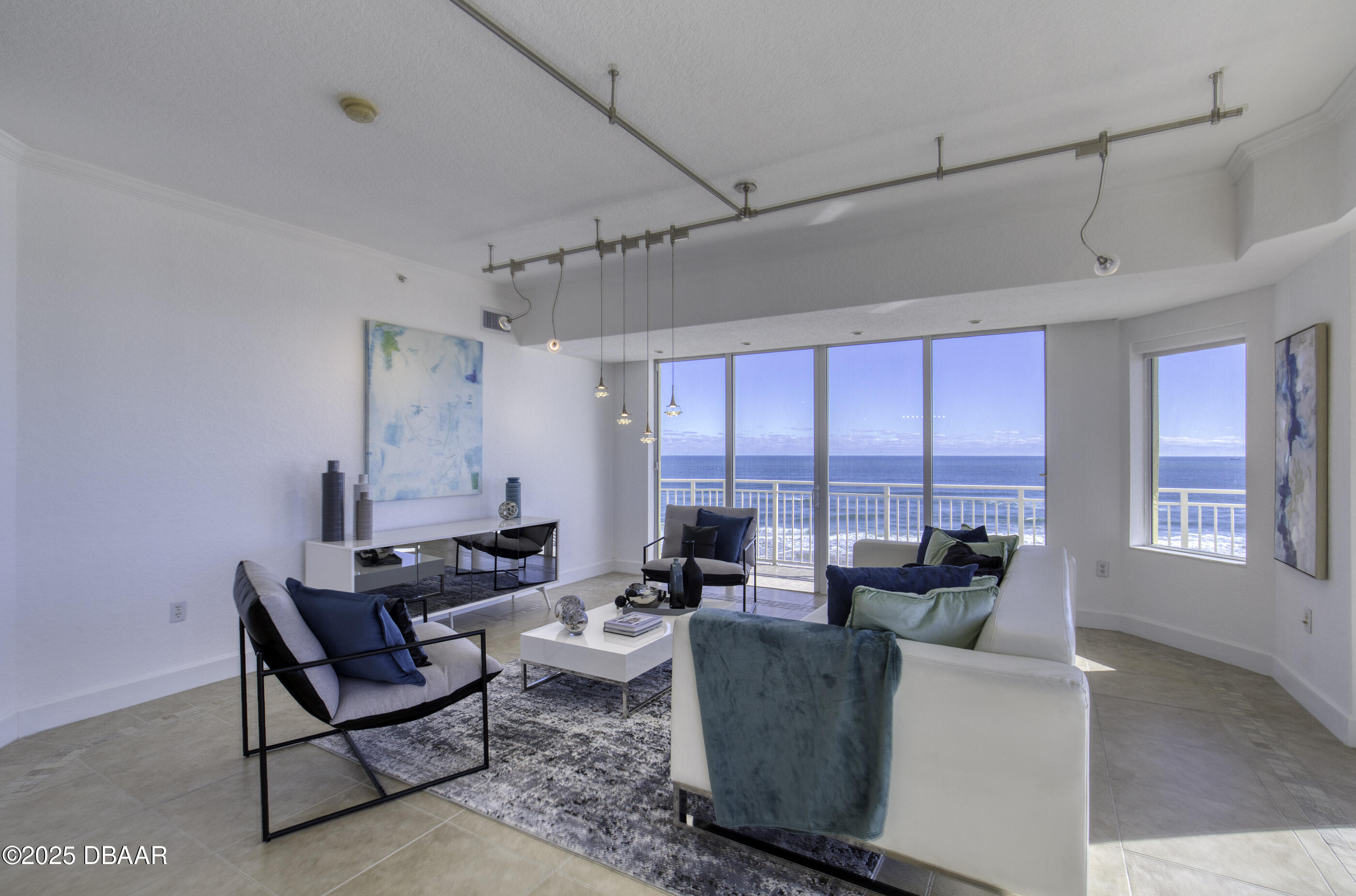 1900 N Atlantic Avenue 504