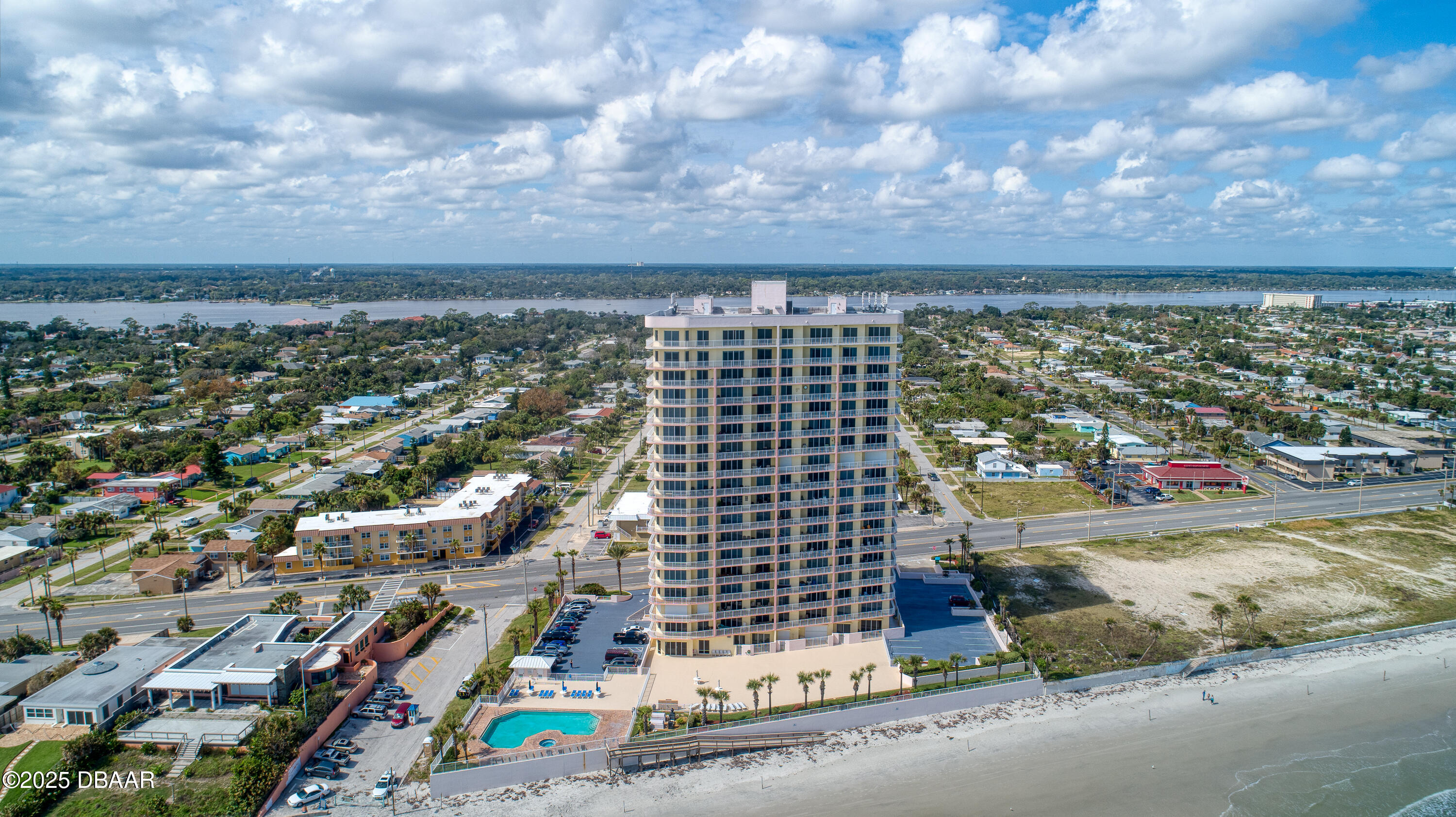 1900 N Atlantic Avenue 504