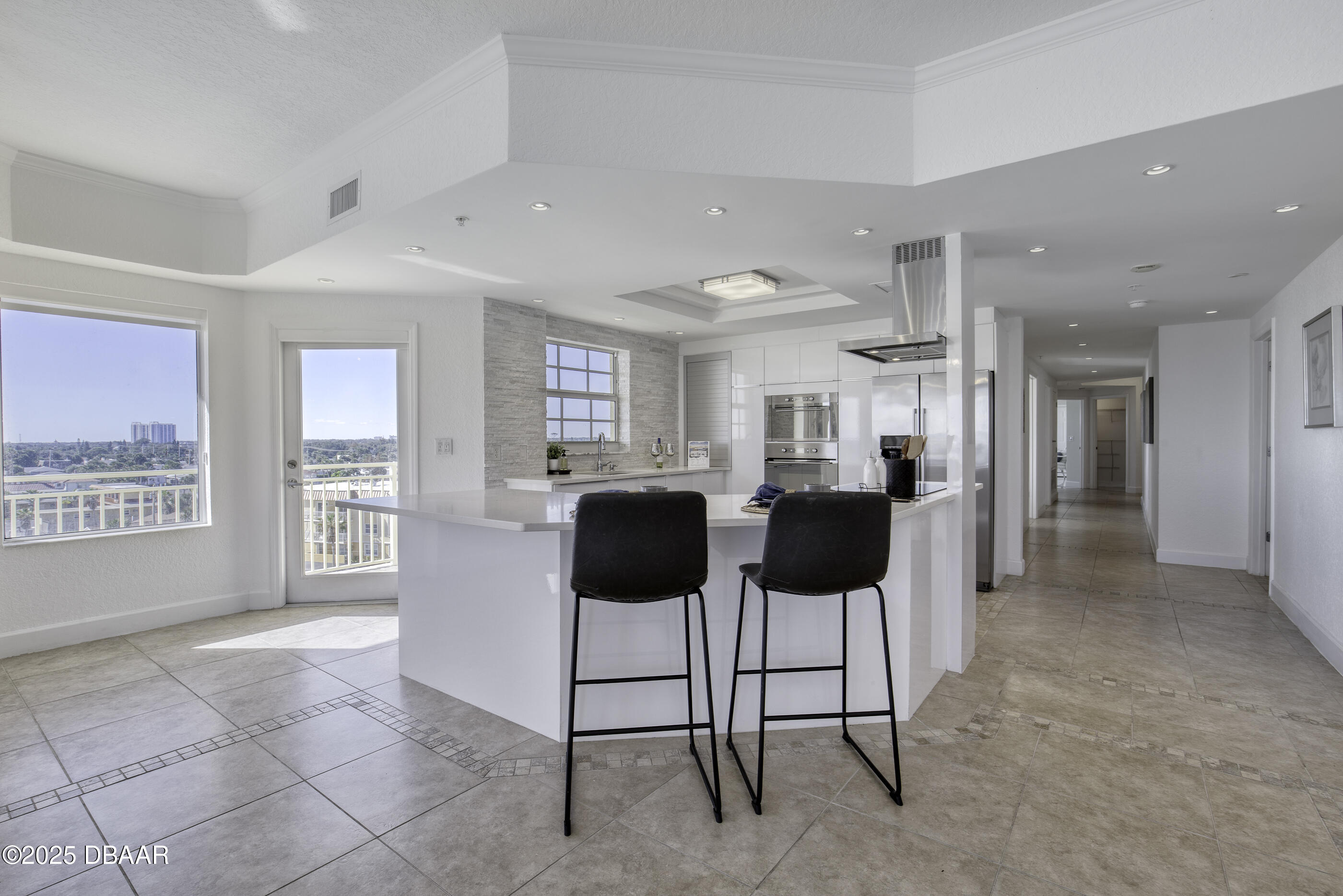 1900 N Atlantic Avenue 504