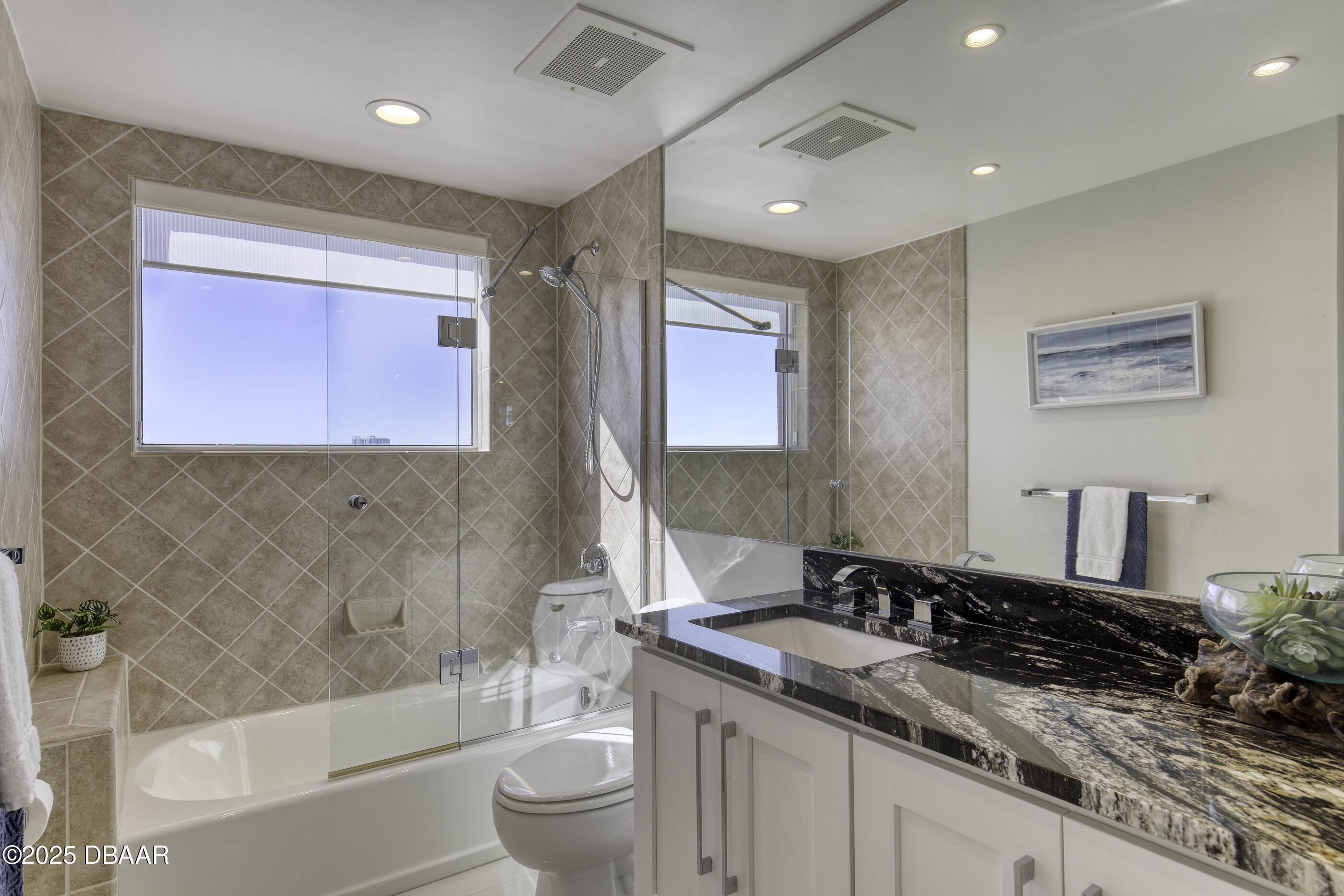 1900 N Atlantic Avenue 504