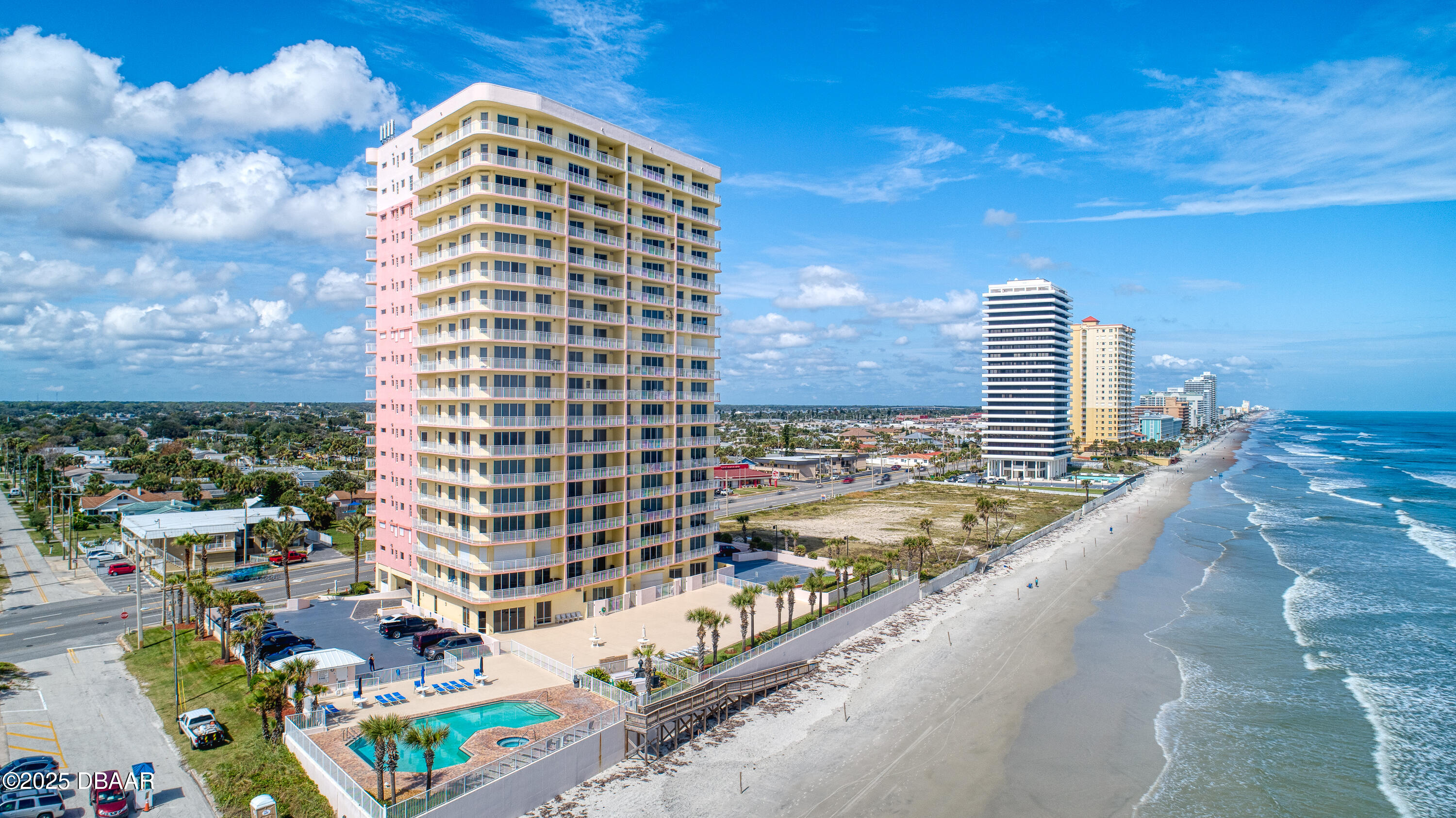 1900 N Atlantic Avenue 504