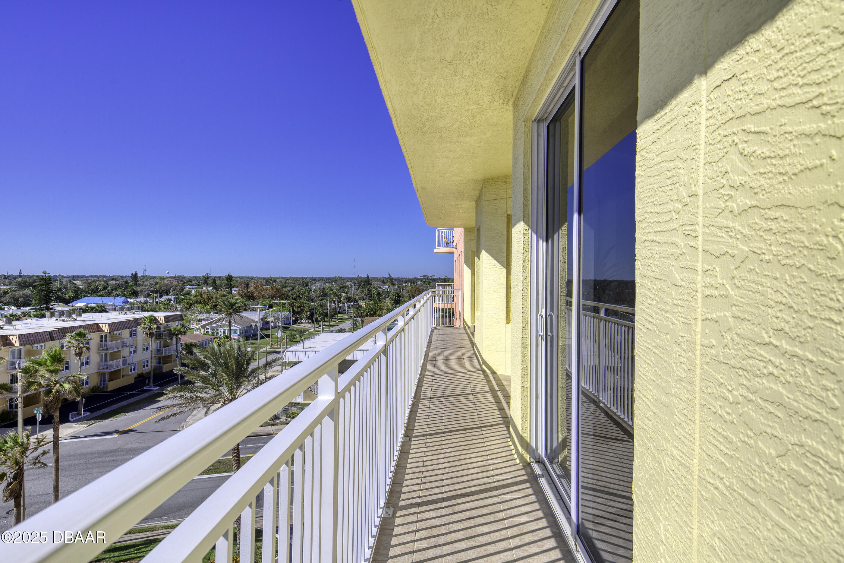 1900 N Atlantic Avenue 504