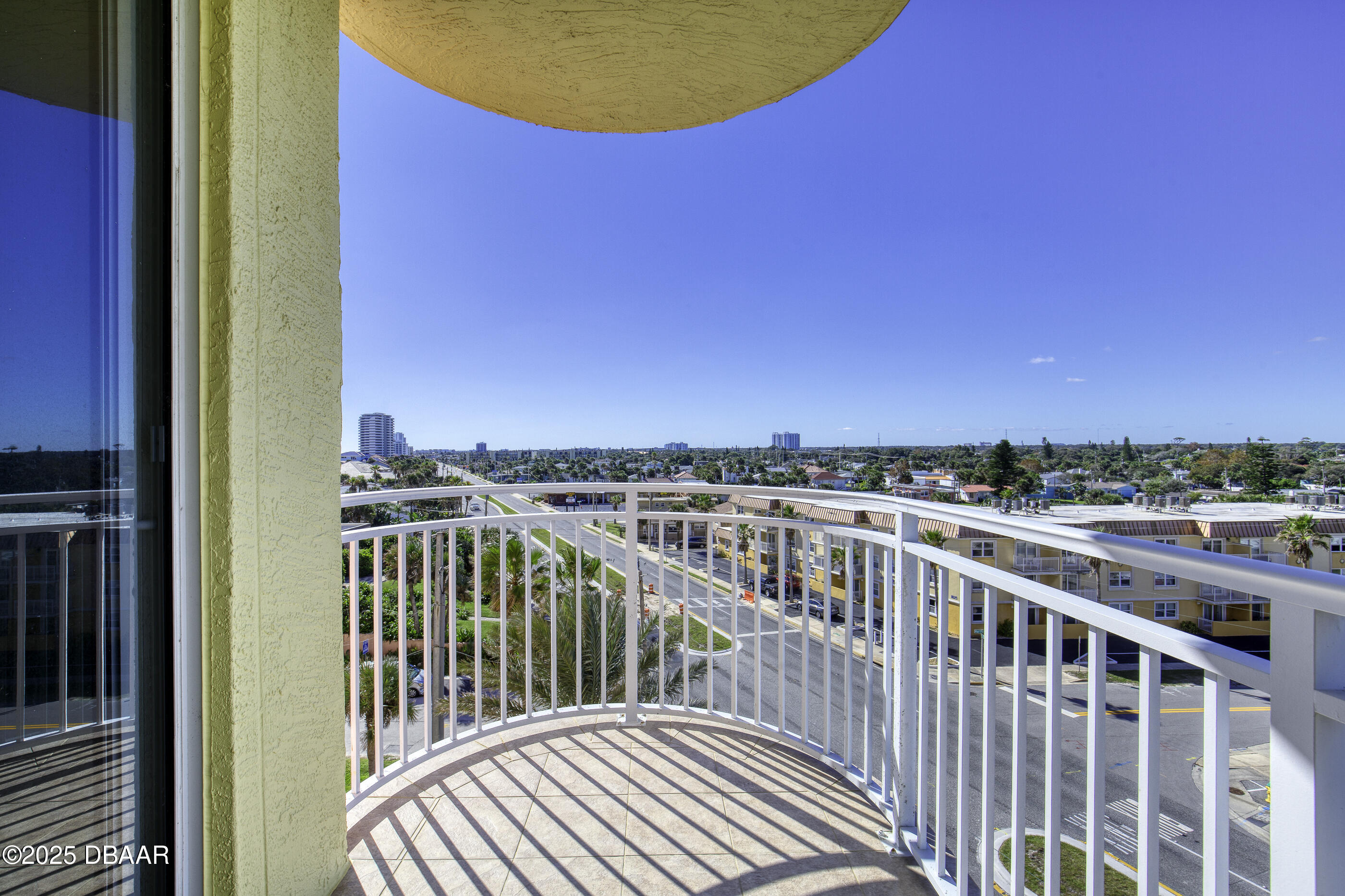 1900 N Atlantic Avenue 504