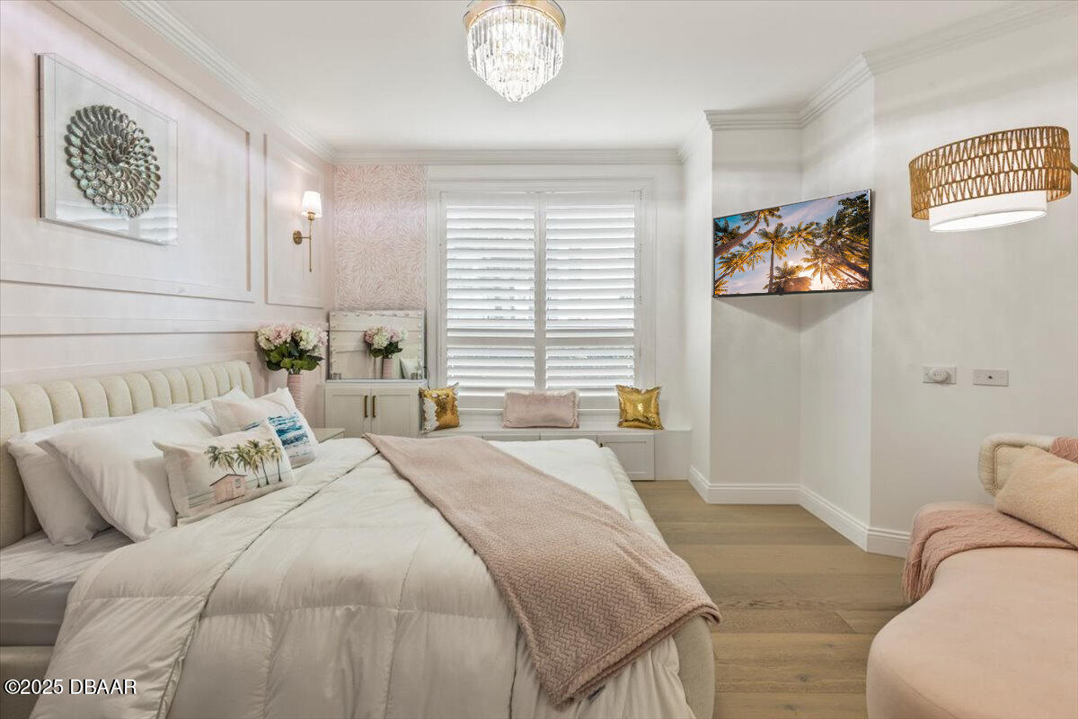 231 Riverside Drive Unit: 102