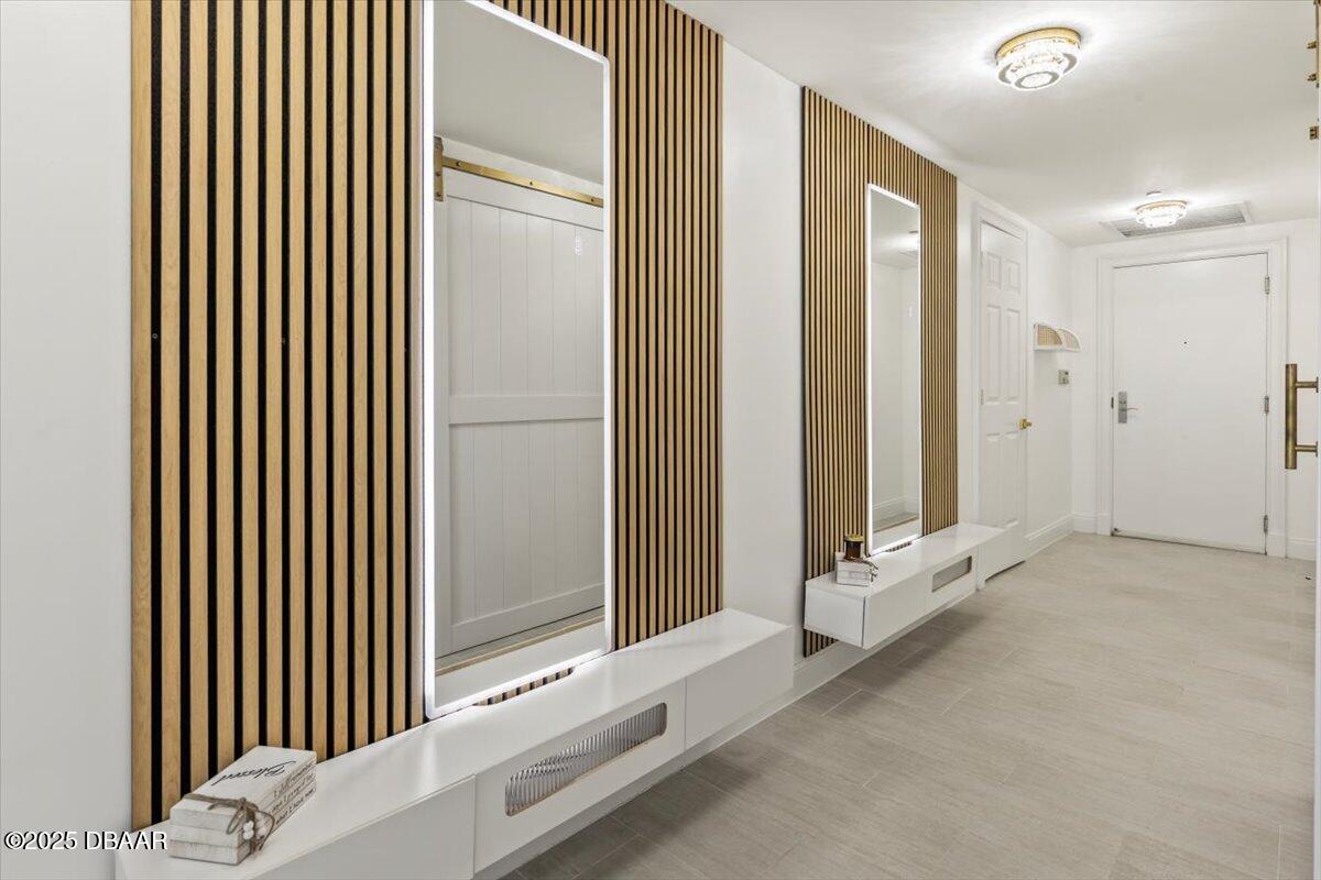 231 Riverside Drive Unit: 102