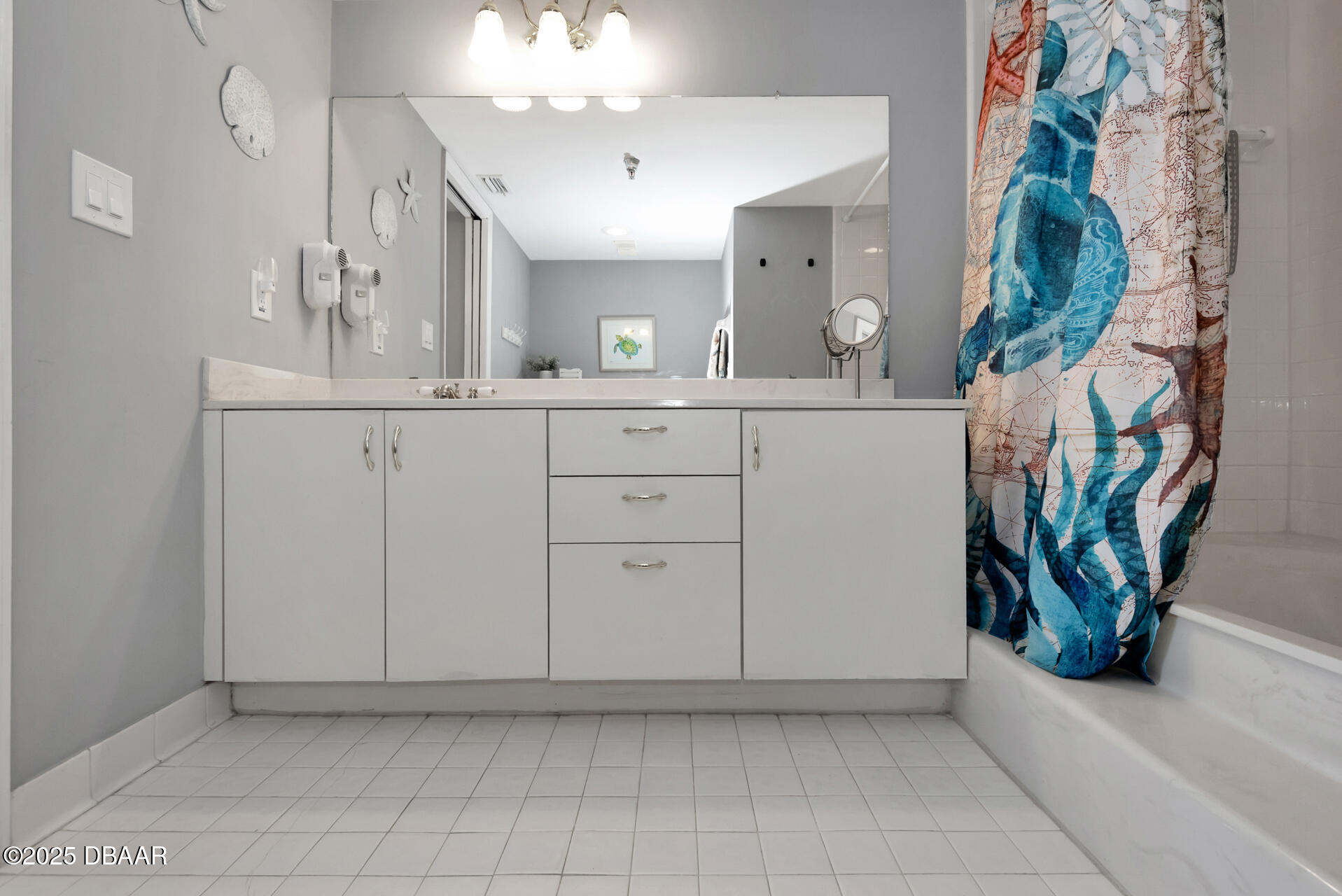 3757 S Atlantic Avenue Unit: 102