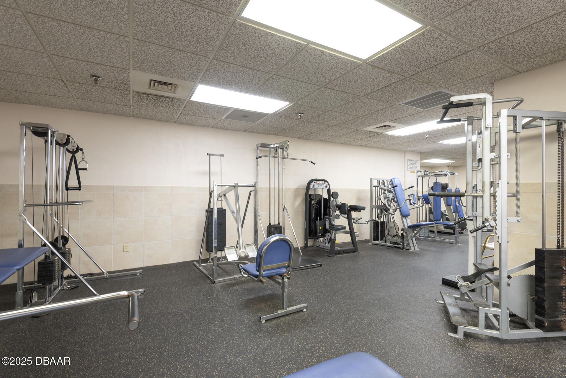 3757 S Atlantic Avenue Unit: 102