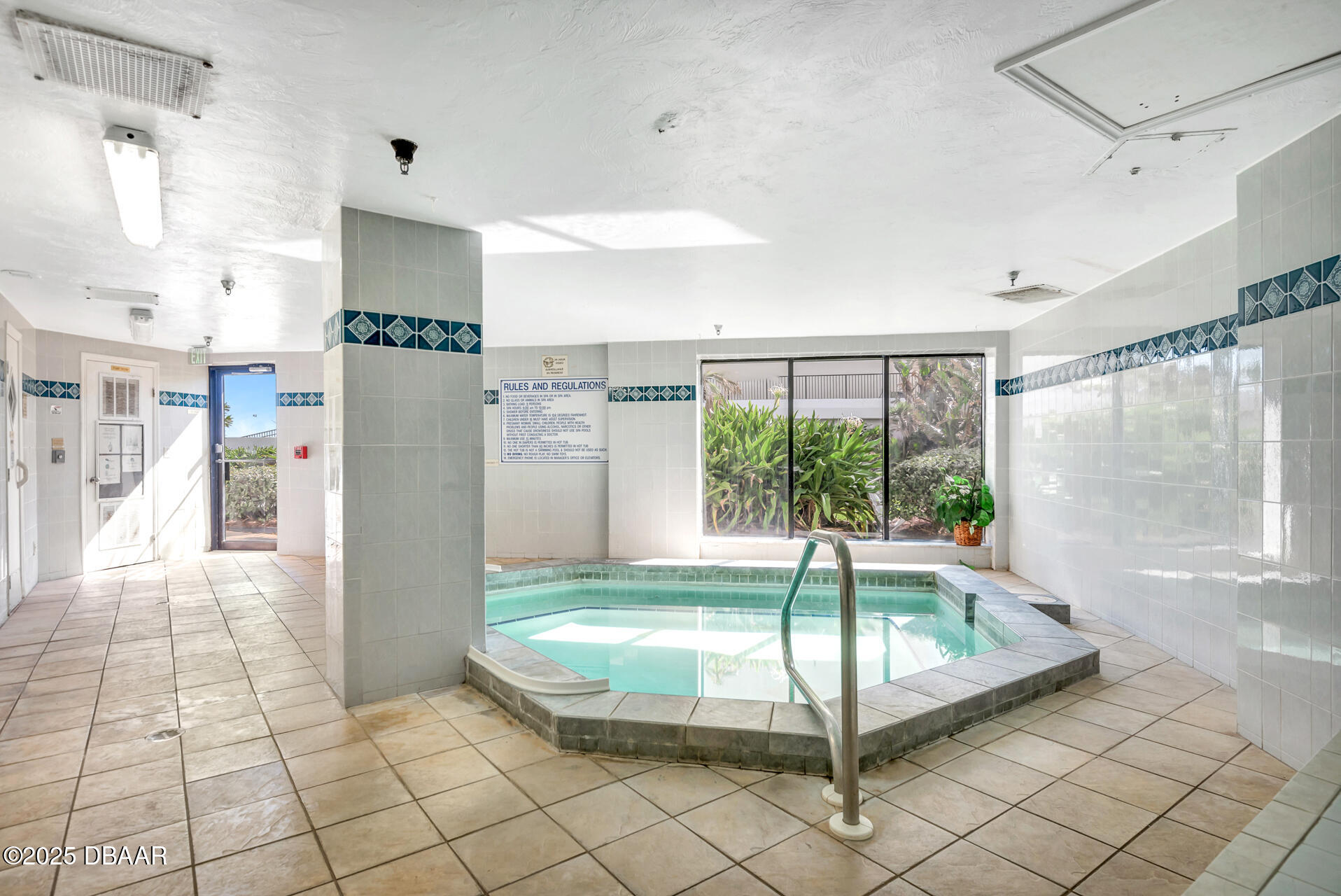 3757 S Atlantic Avenue Unit: 102