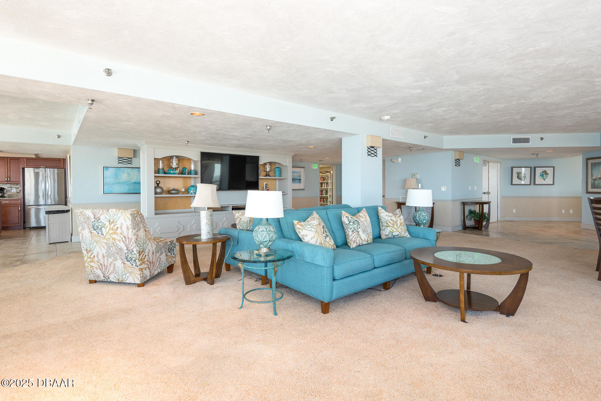 3757 S Atlantic Avenue Unit: 102