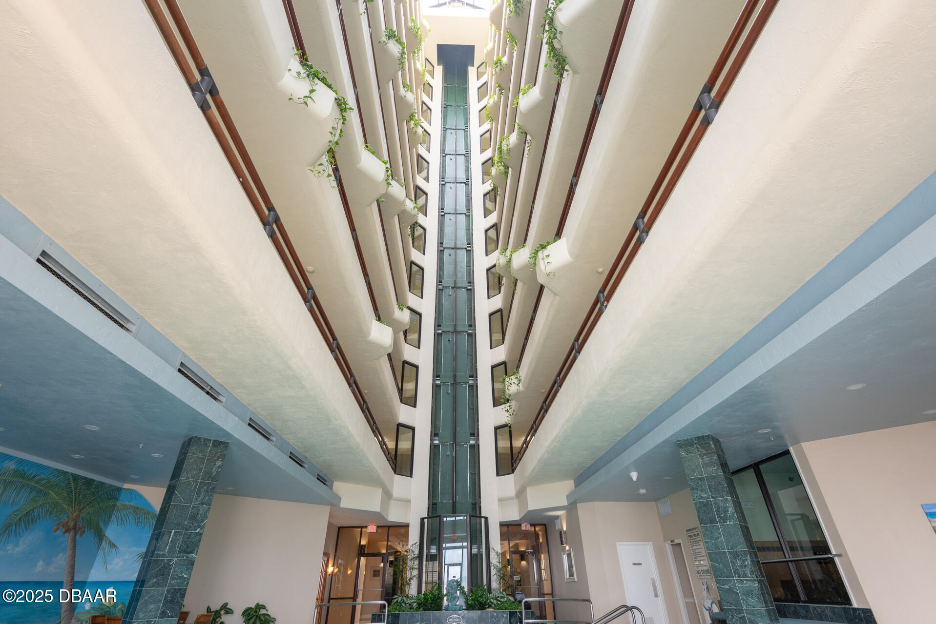 3013 S Atlantic Avenue Unit: 803