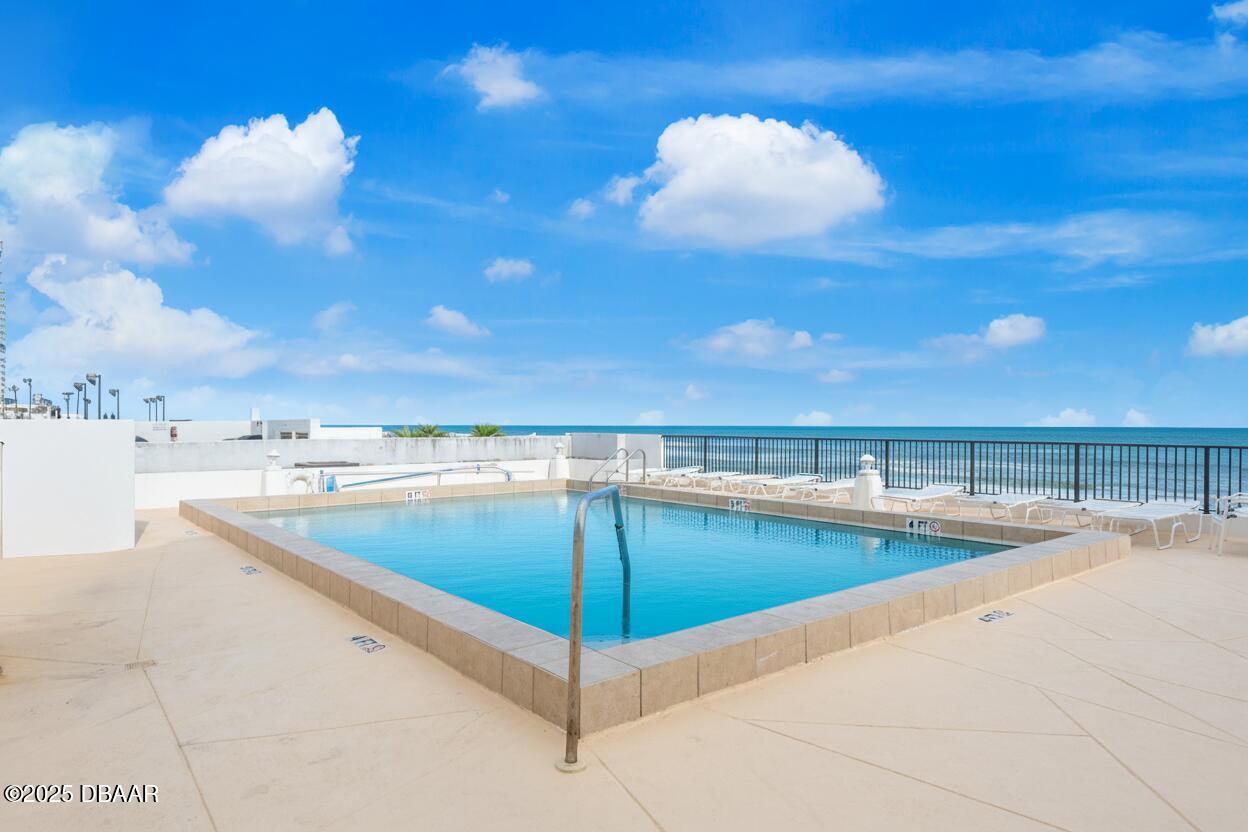 3013 S Atlantic Avenue Unit: 803