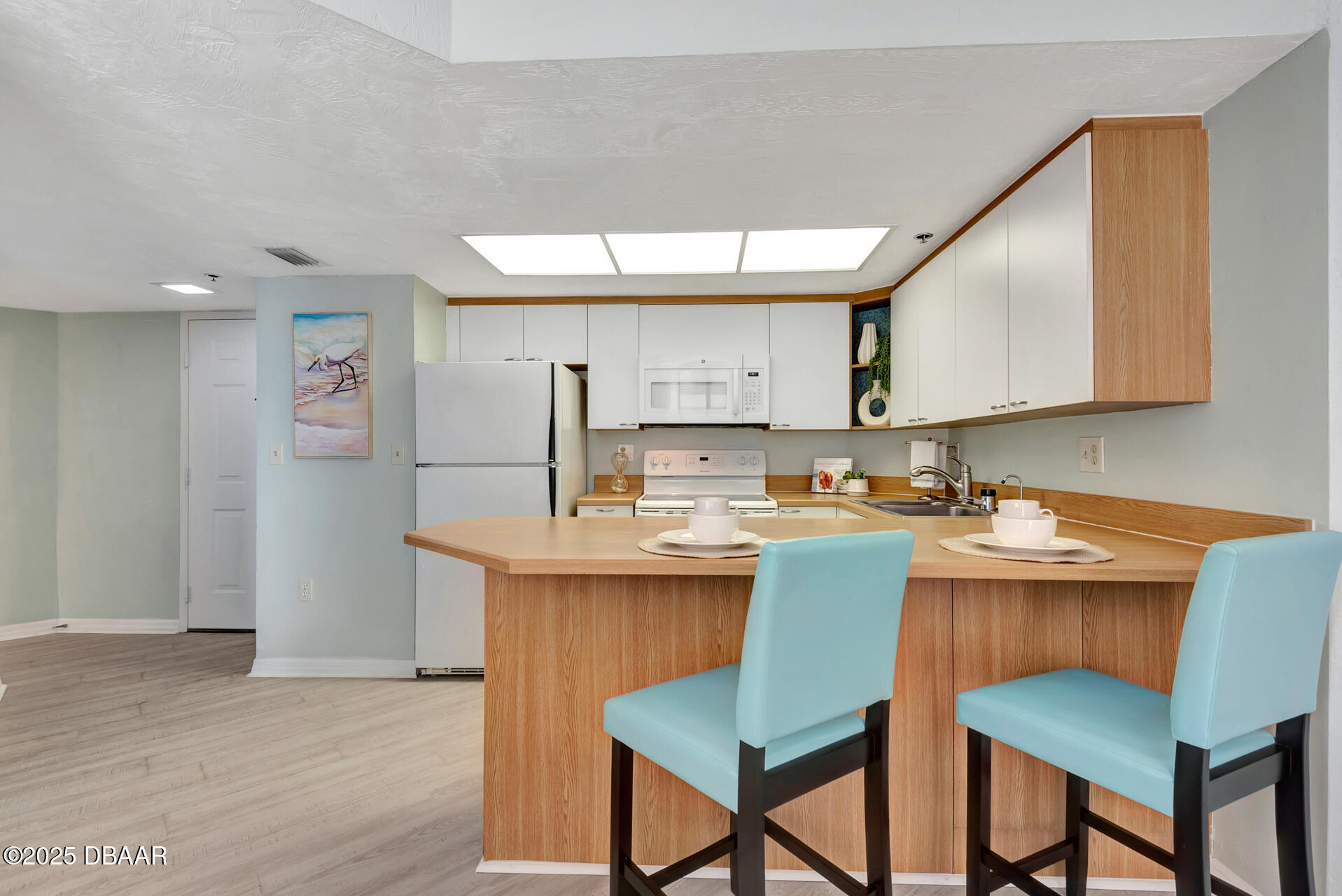 3013 S Atlantic Avenue Unit: 803