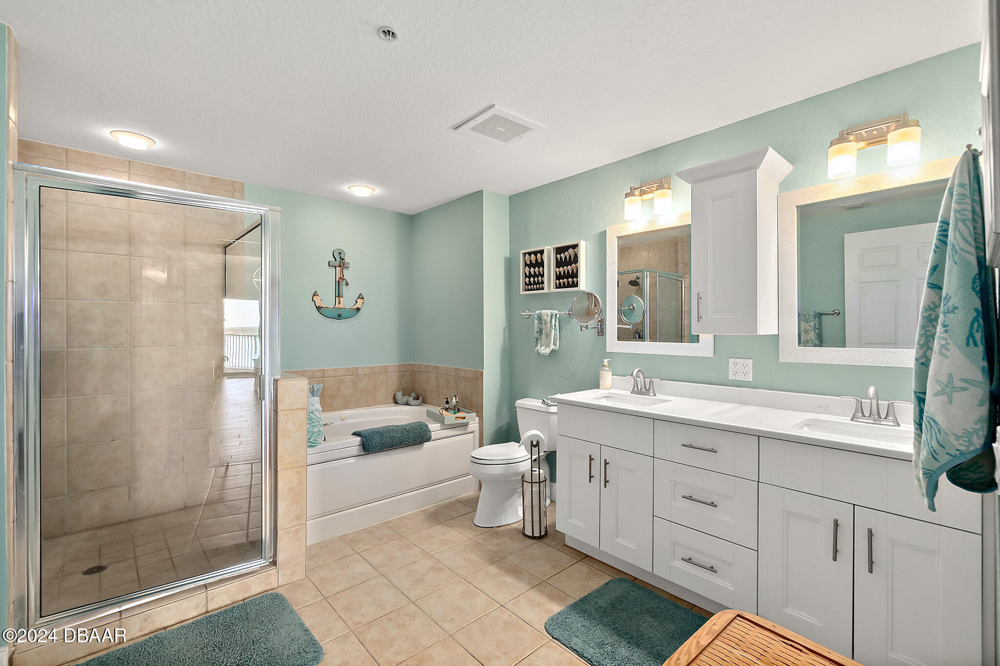 2 Oceans West Boulevard Unit: 1905