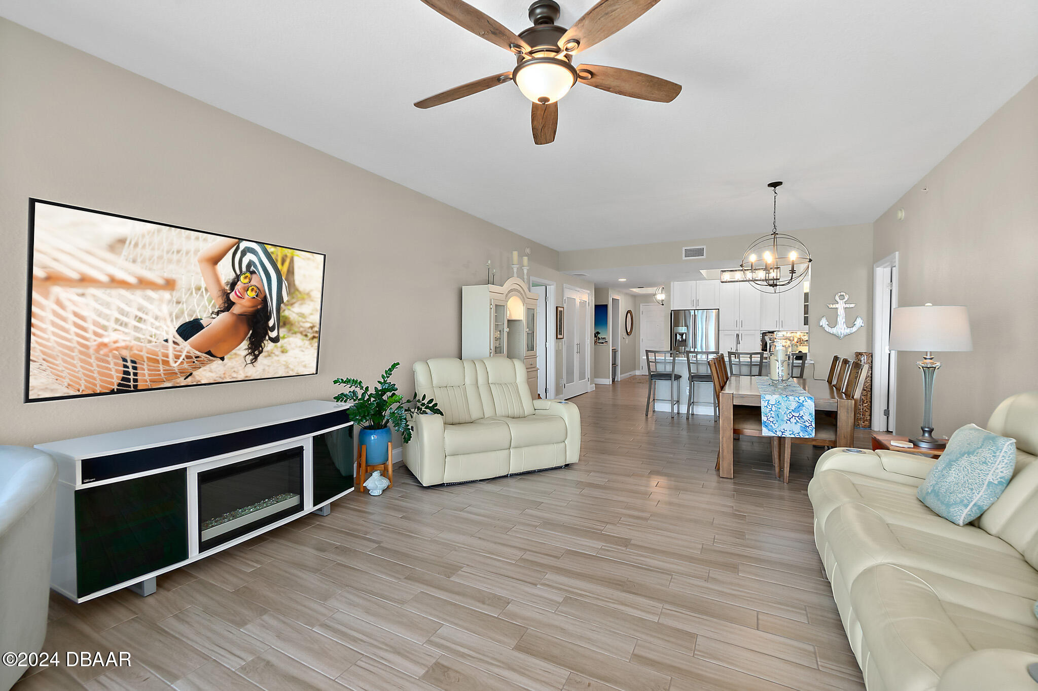 2 Oceans West Boulevard Unit: 1905