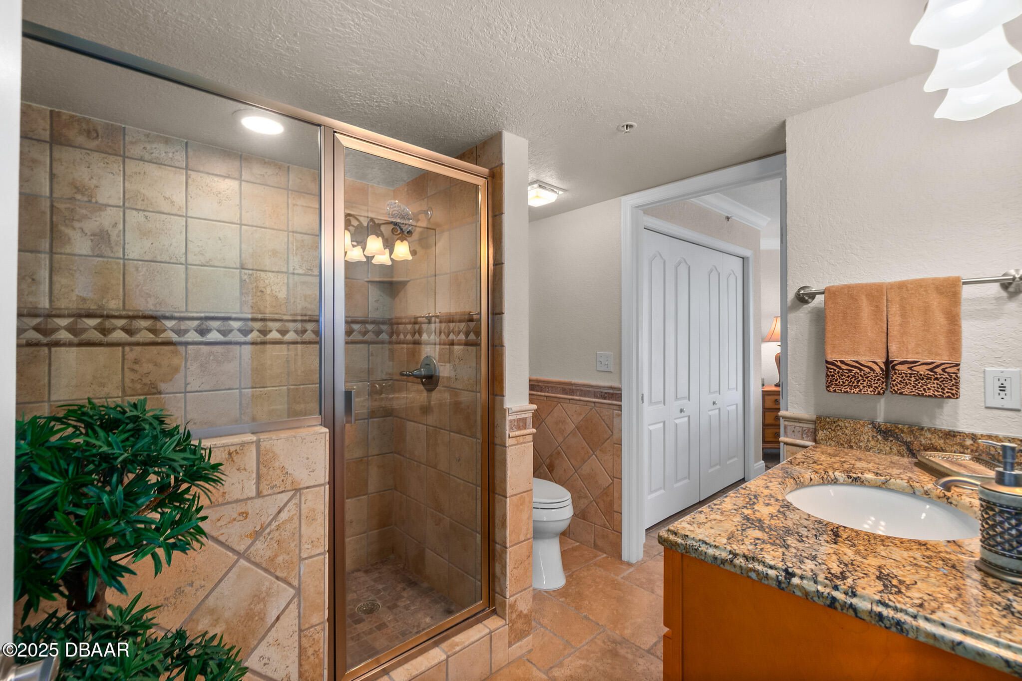 2937 S Atlantic Avenue Unit: 1907