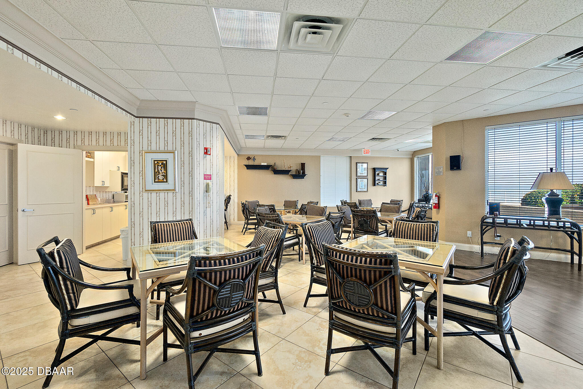 2937 S Atlantic Avenue Unit: 1907