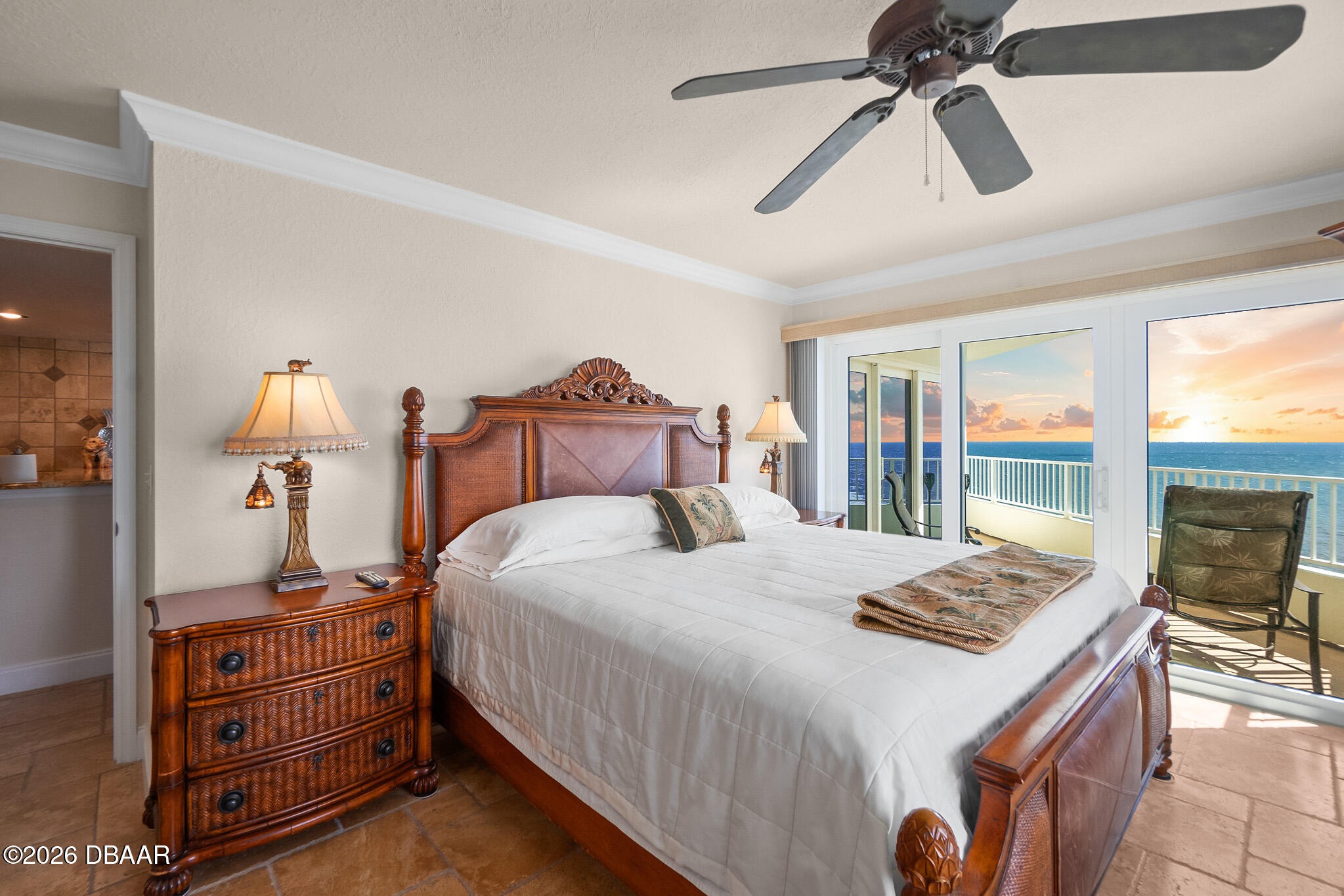 2937 S Atlantic Avenue Unit: 1907