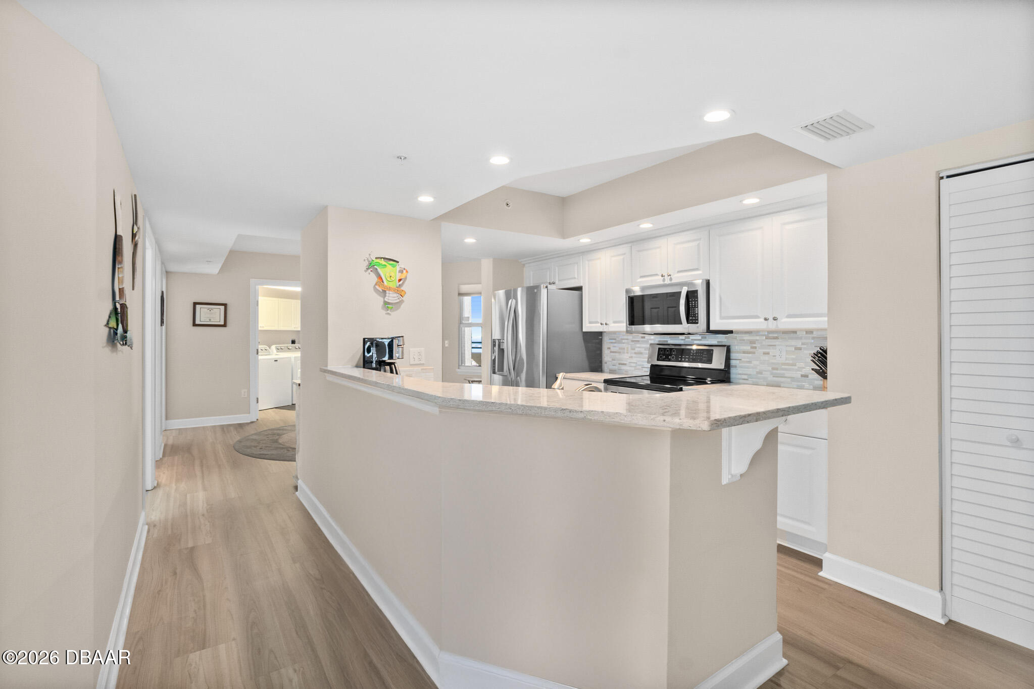 3311 S Atlantic Avenue Unit: 1704